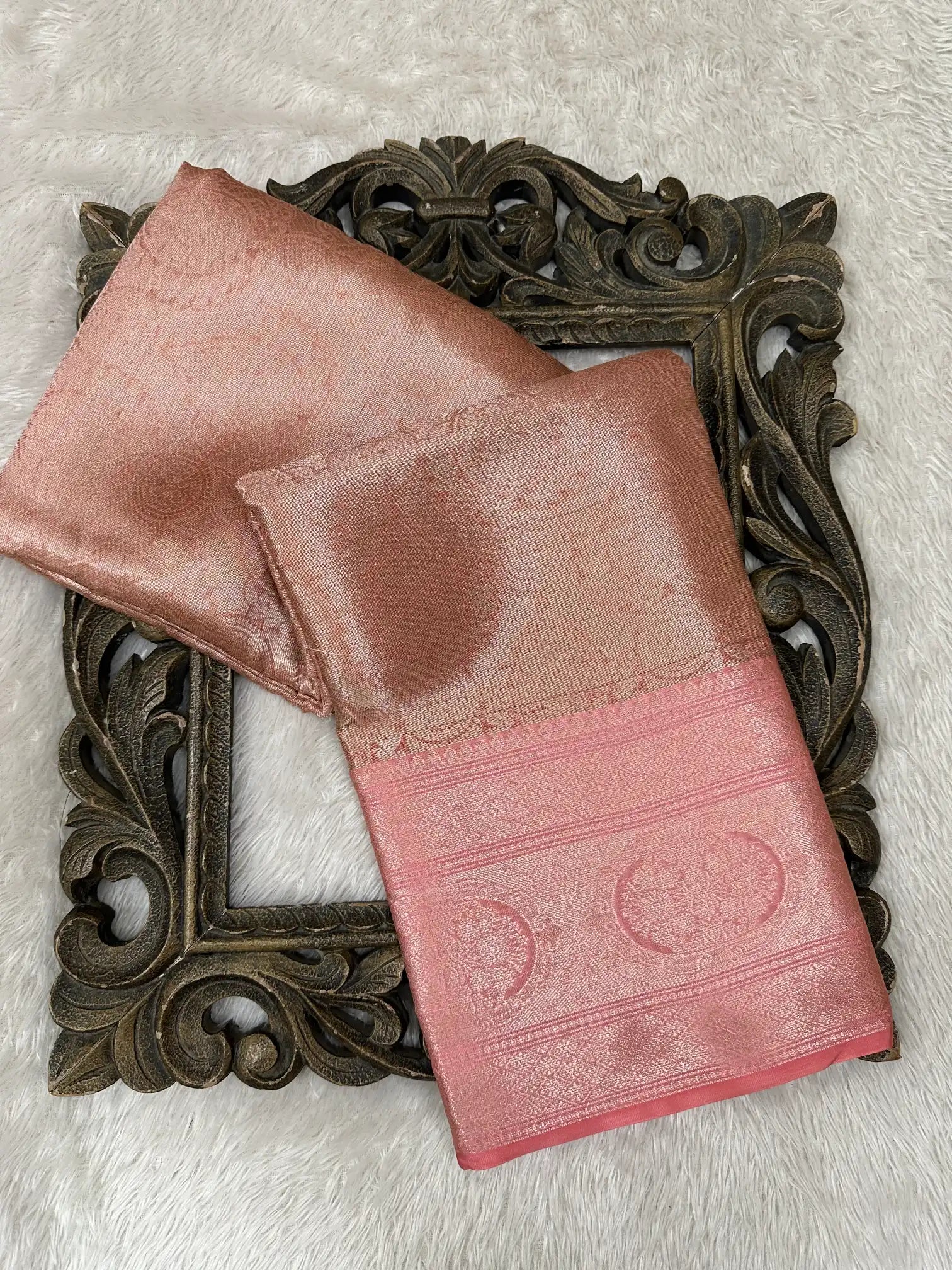 Contemporary Weave Kora Tissue Silk Banarasi Saree