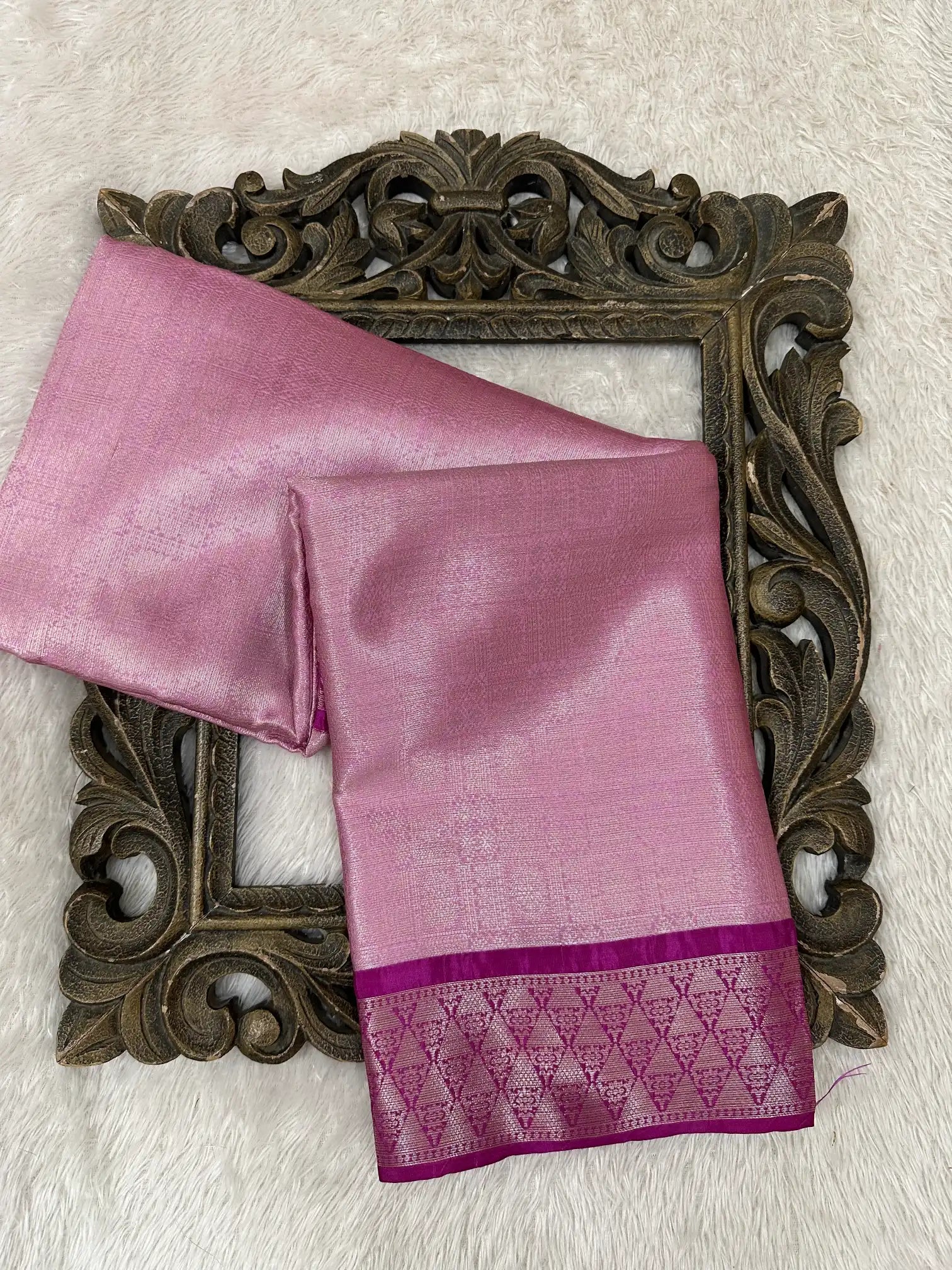Contemporary Weave Kora Tissue Silk Banarasi Saree