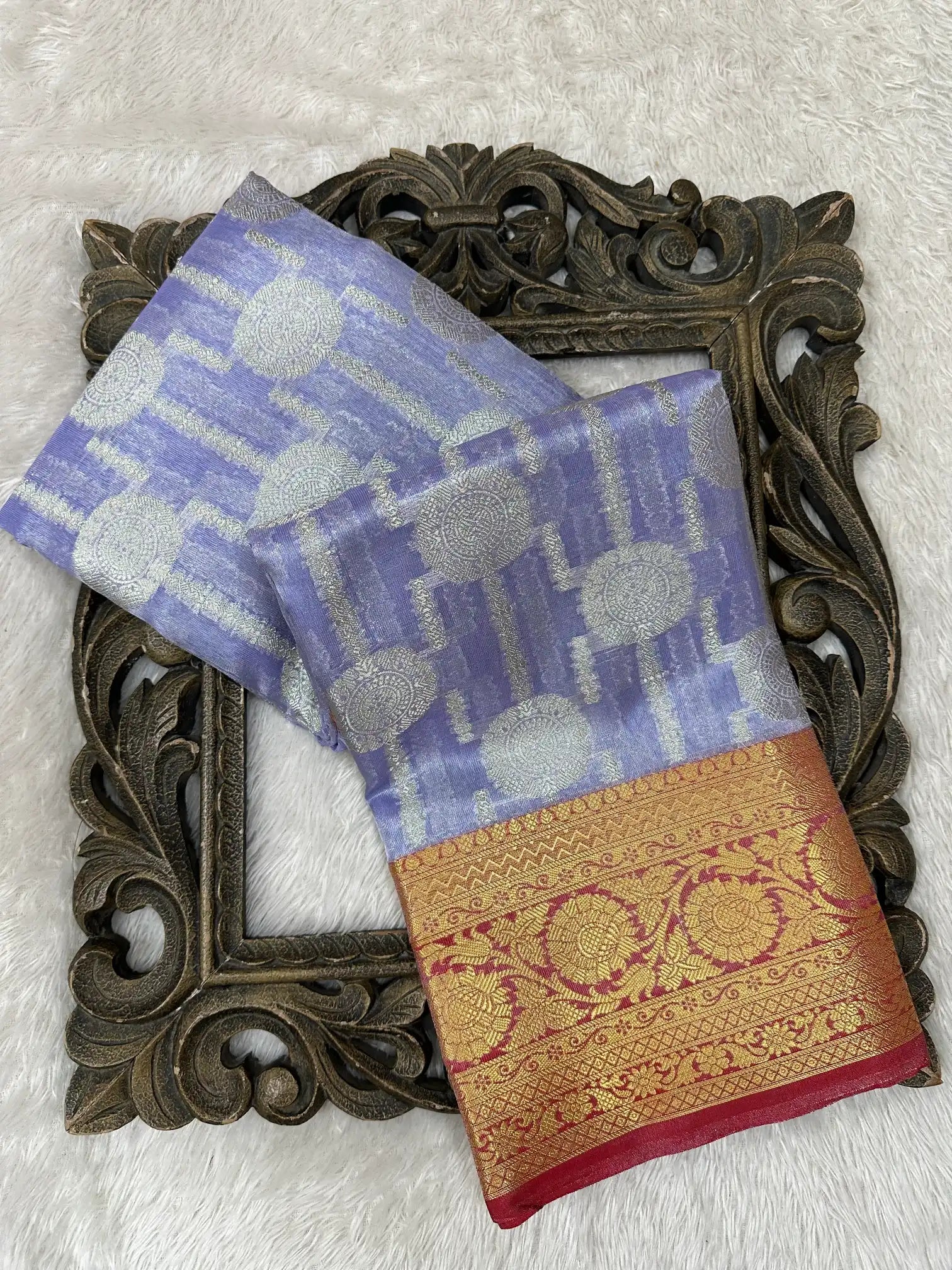 Contemporary Weave Kora Tissue Silk Banarasi Saree