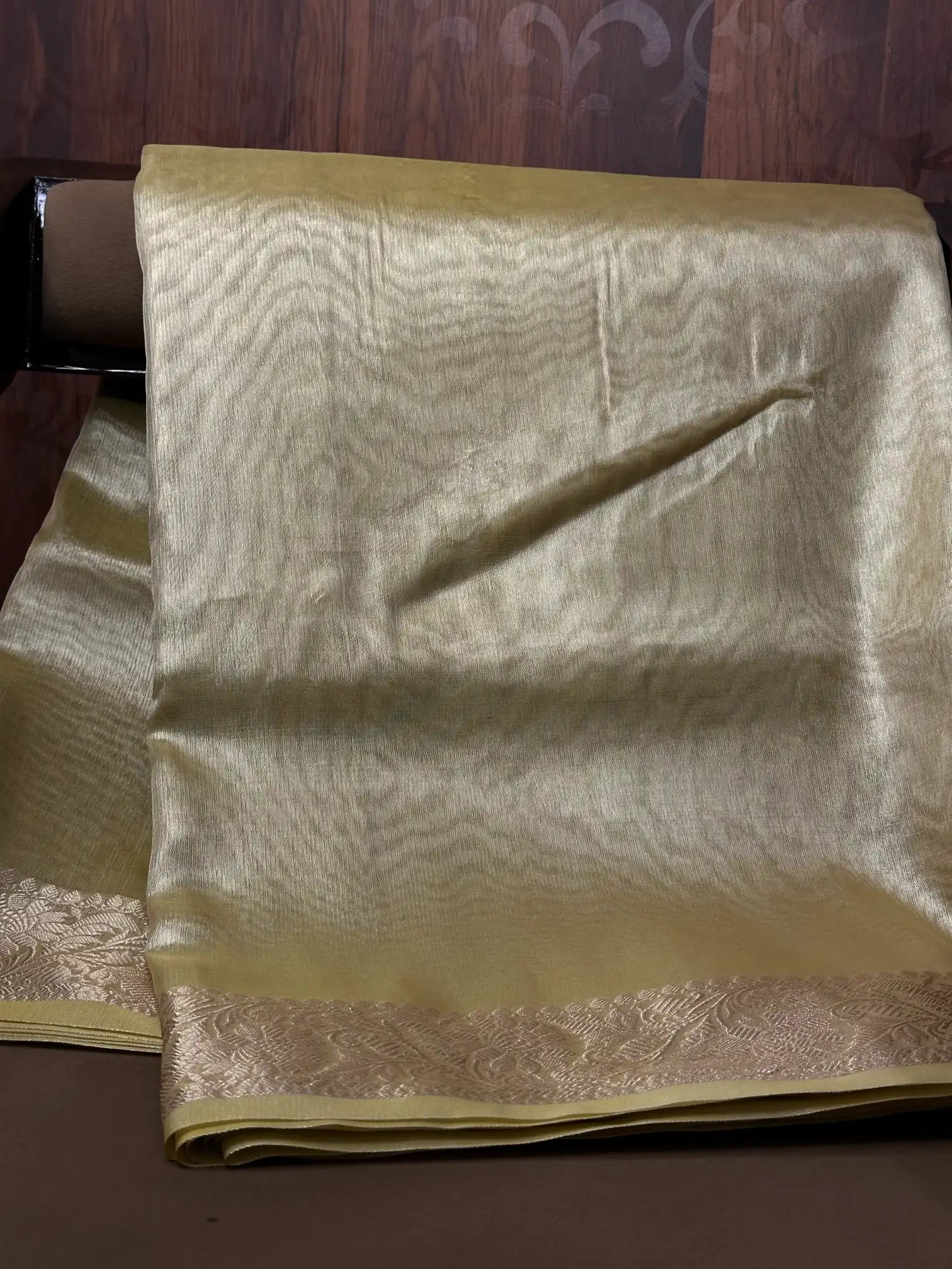 Traditional weave Softsilk Banarasi saree