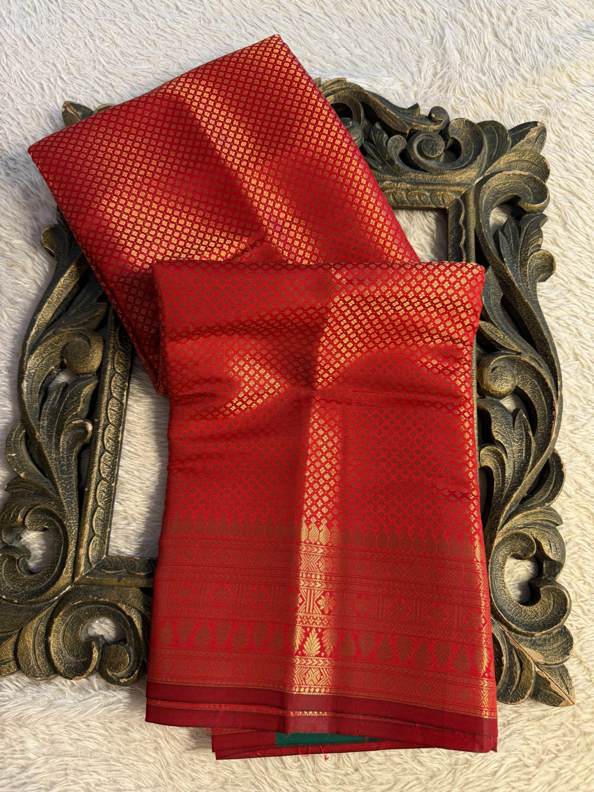 Eccentric zari weave Softsilk Banarasi Saree