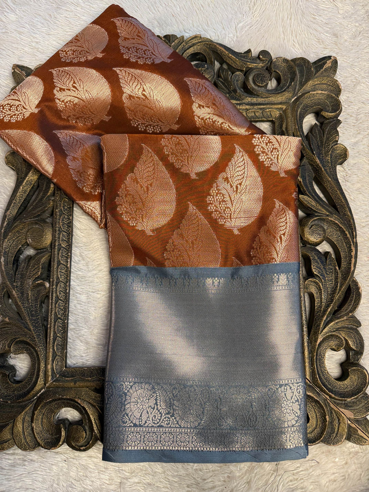 Premium Contemperory Weave Softsilk Banarasi Saree