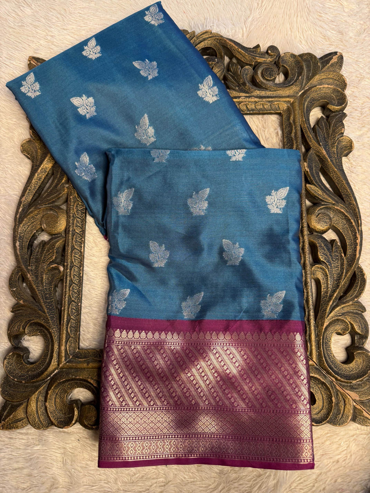 Eccentric zari weave Softsilk Banarasi Saree