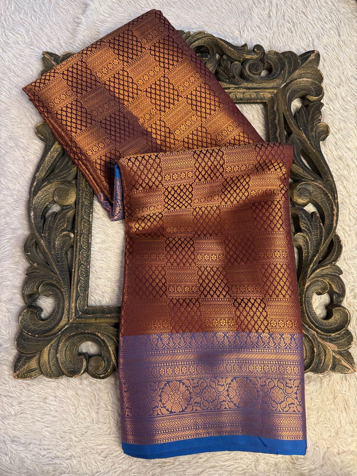 Eccentric zari weave Softsilk Banarasi Saree