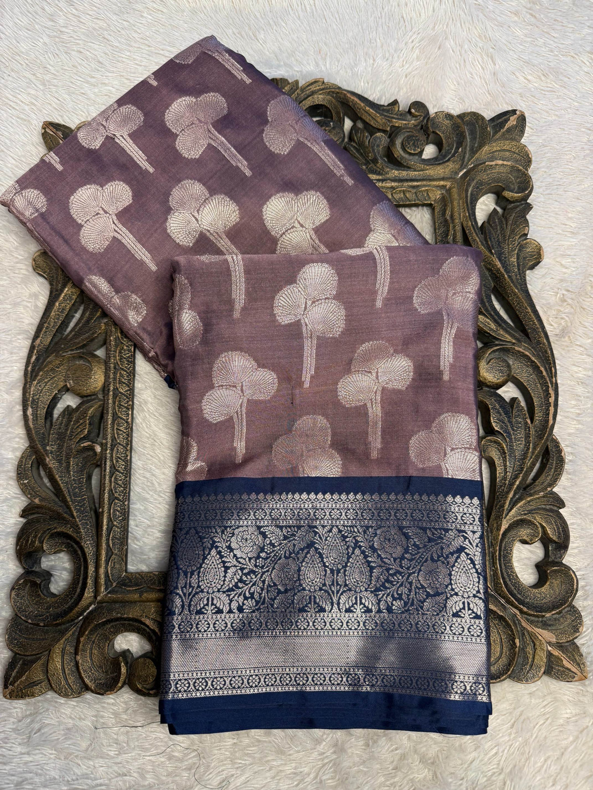 Premium Contemperory Weave Softsilk Banarasi Saree