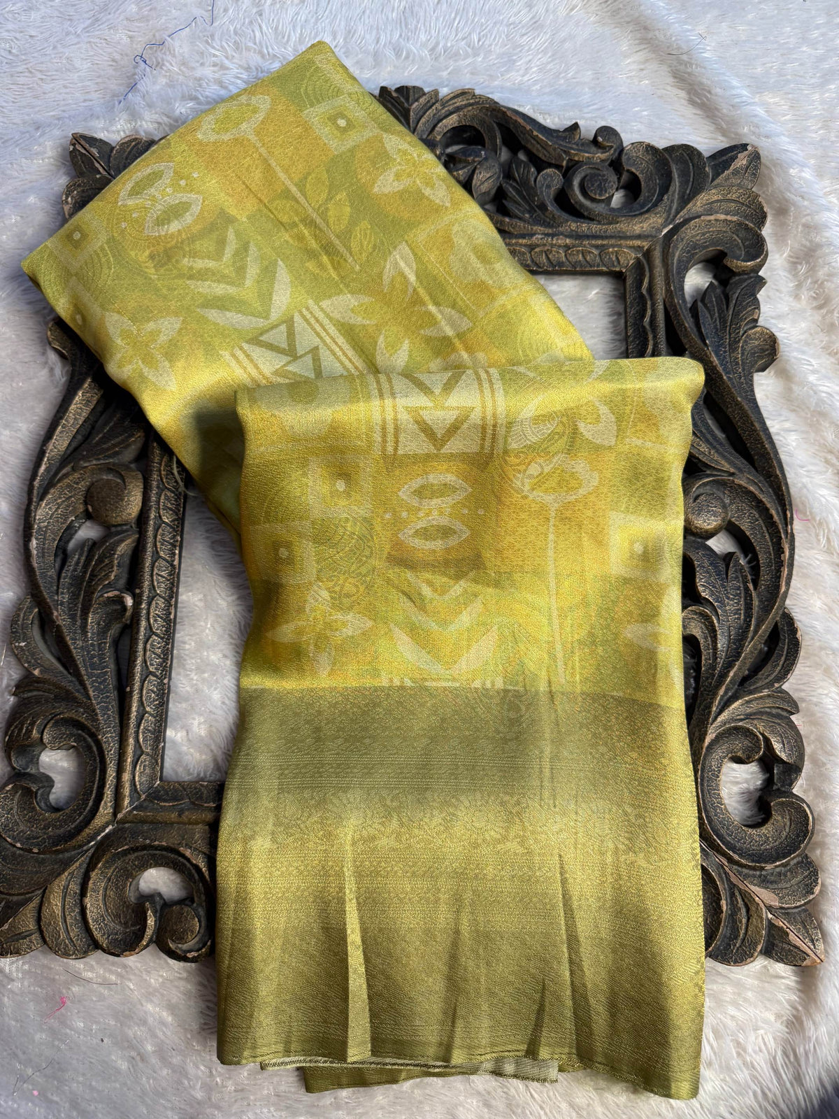 Latest Softsilk Exclusive Banarasi Saree