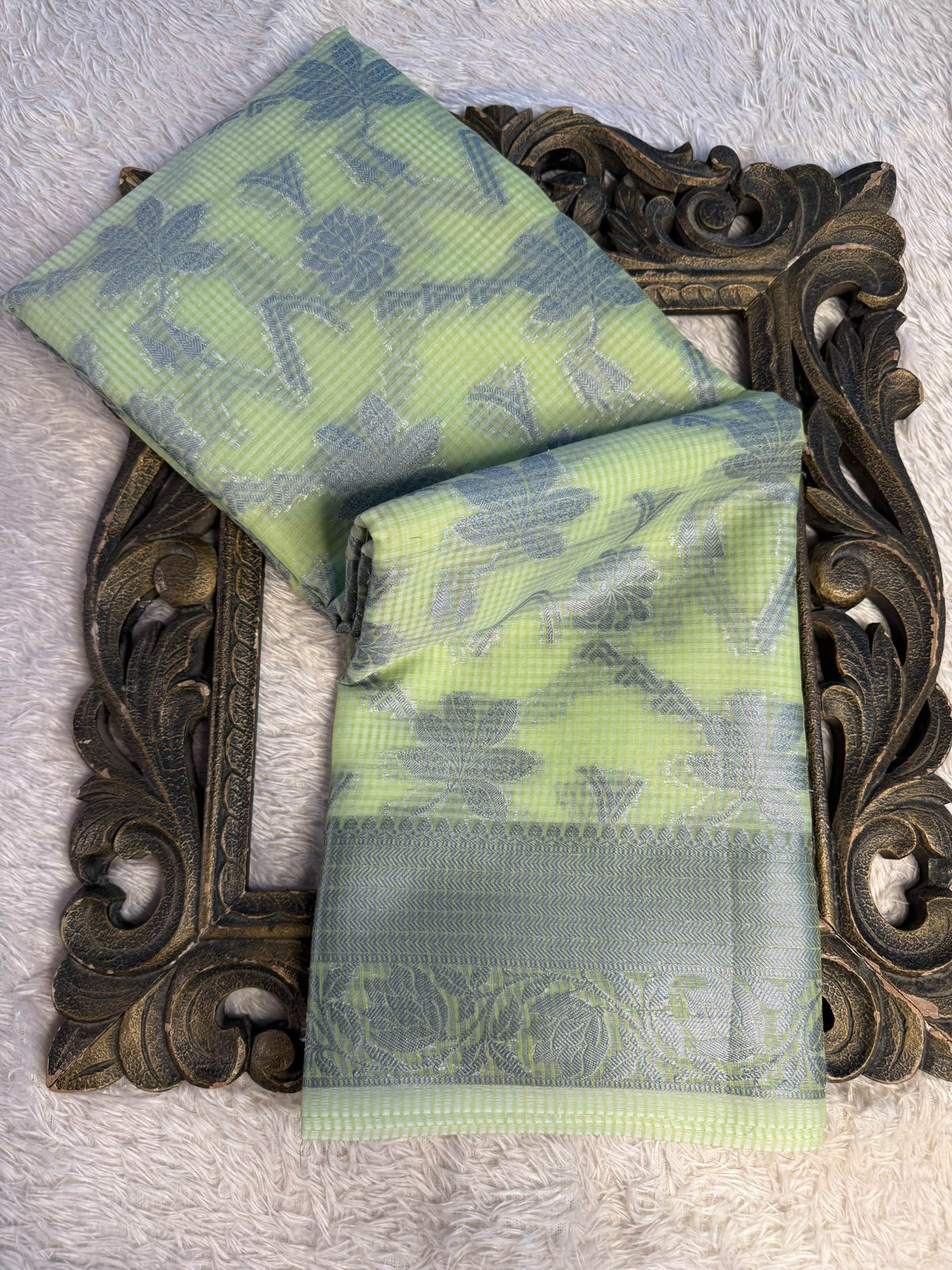 Eccentric zari weave Softsilk Banarasi Saree