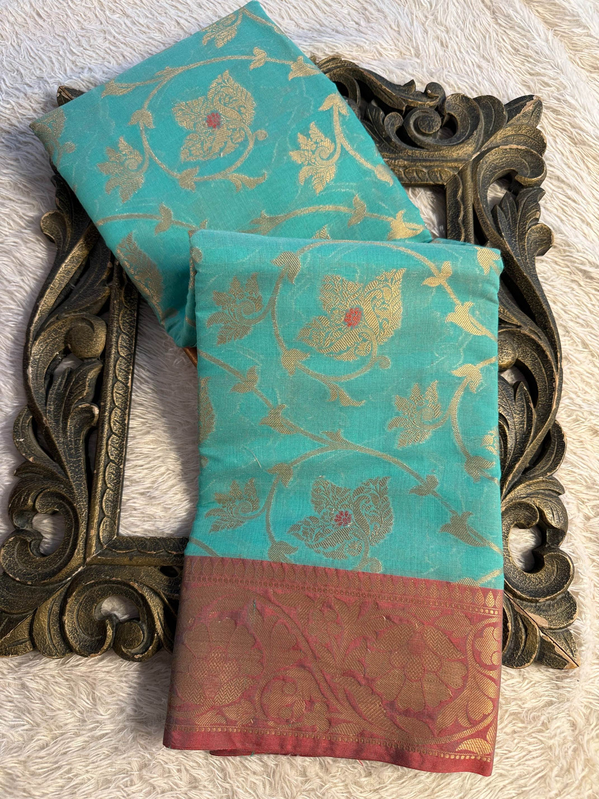 Eccentric zari weave Softsilk Banarasi Saree