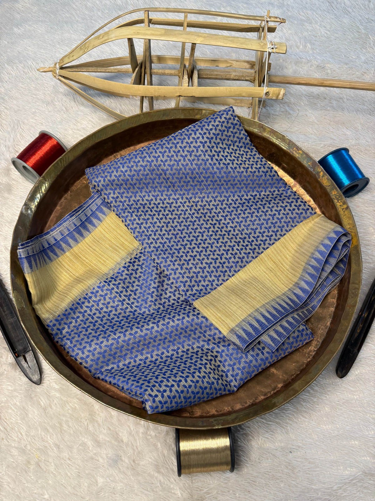 Eccentric zari weave Softsilk Banarasi Saree