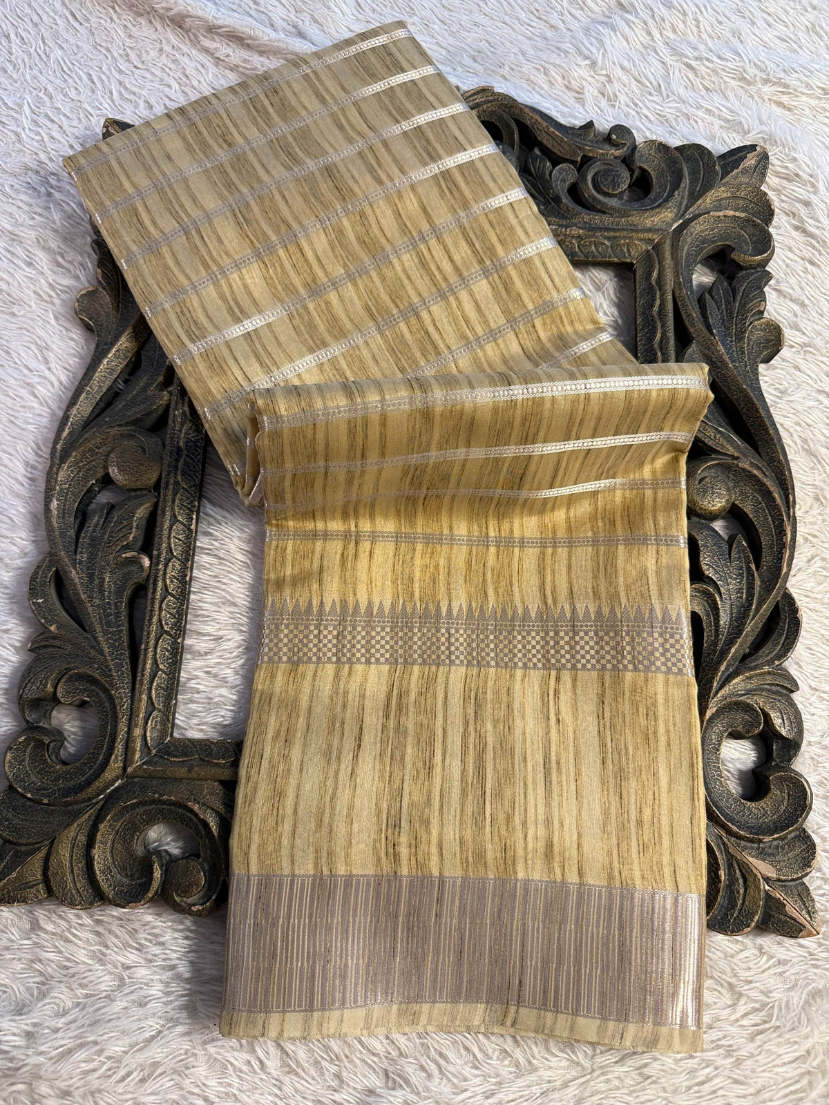 Eccentric zari weave Softsilk Banarasi Saree