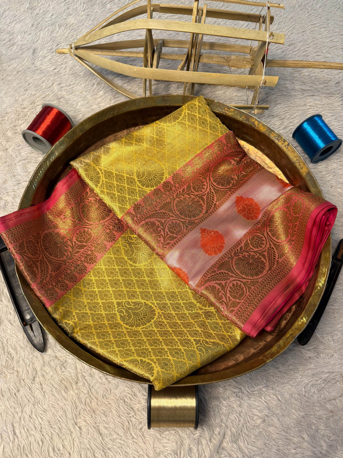 Premium Contemperory Weave Softsilk Banarasi Saree