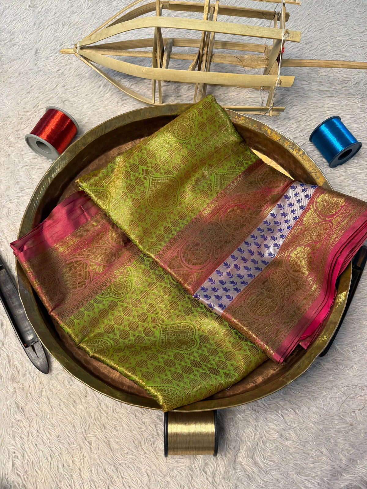 Premium Contemperory Weave Softsilk Banarasi Saree