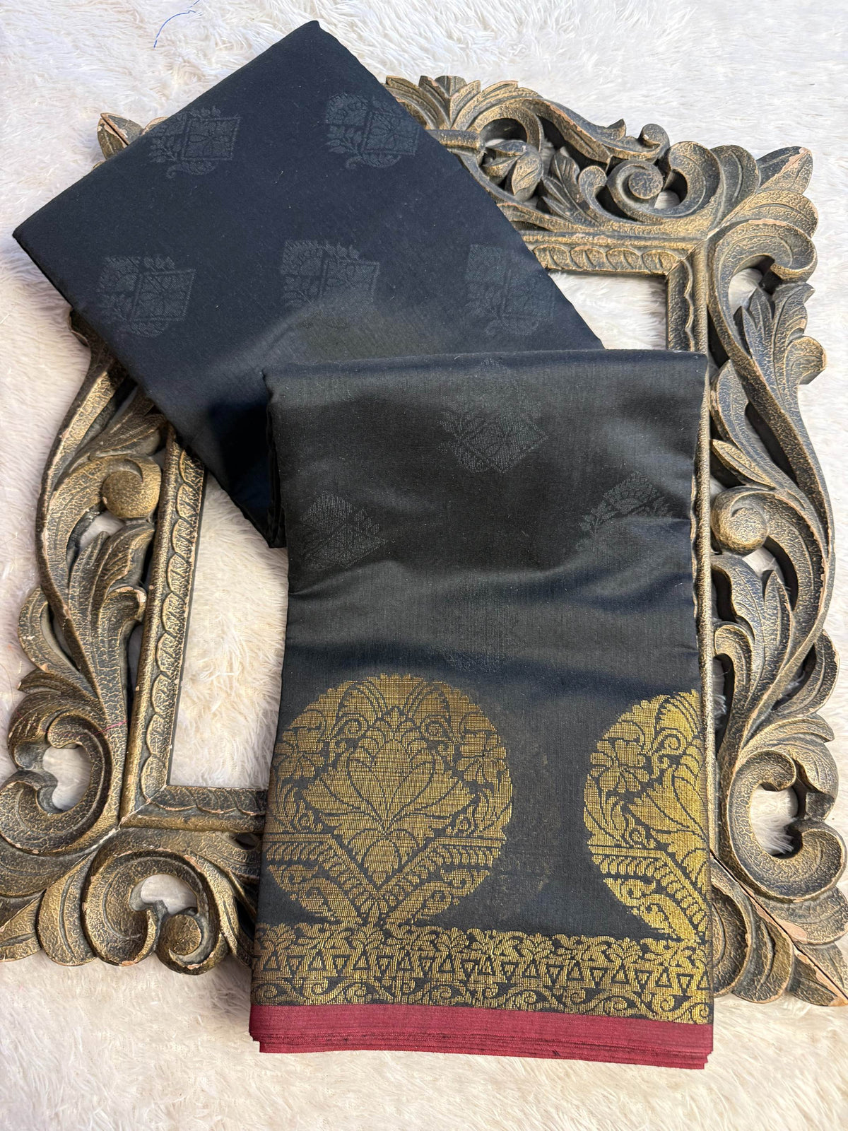 Premium Contemperory Weave Softsilk Banarasi Saree