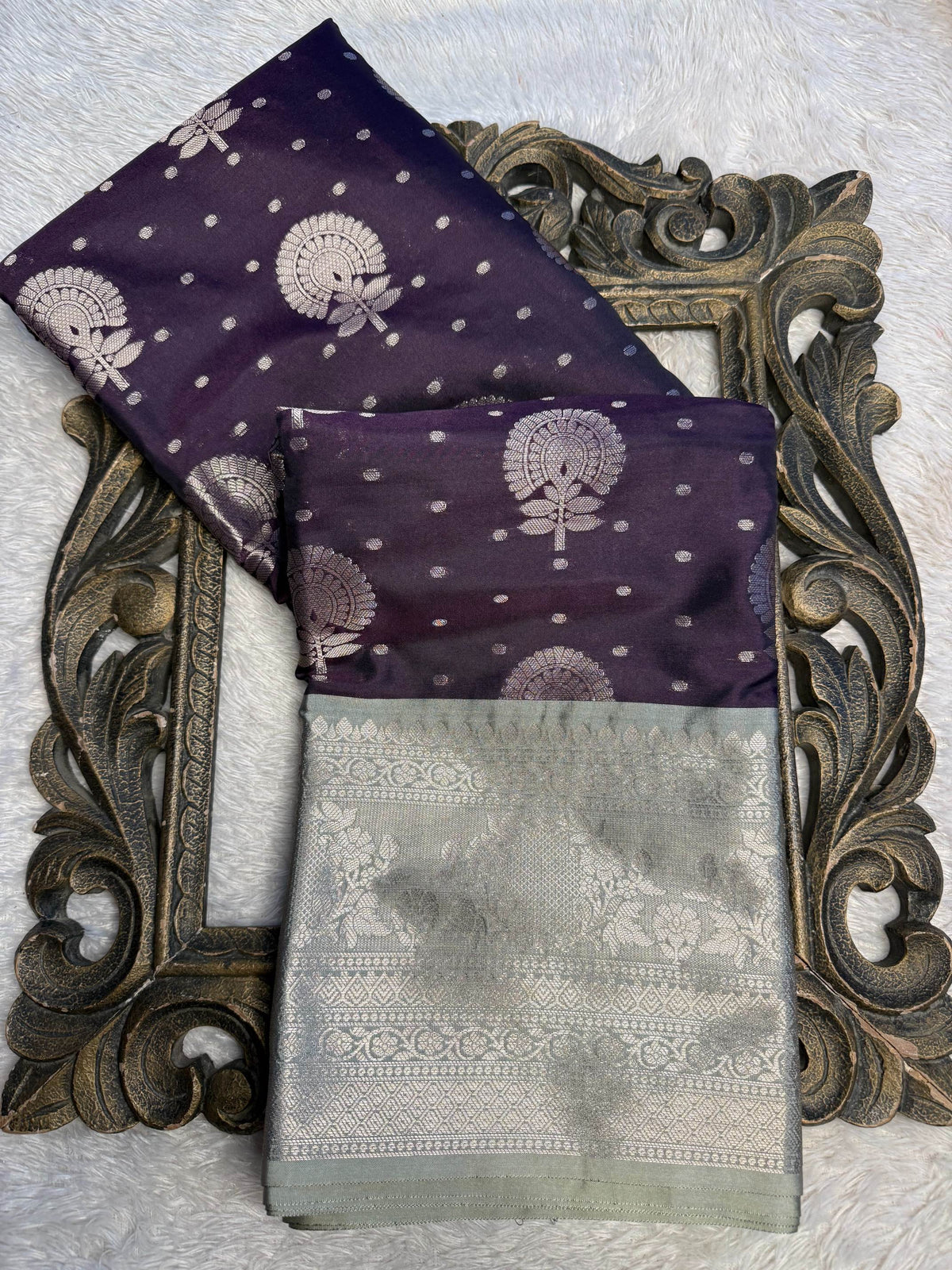 Eccentric zari weave Softsilk Banarasi Saree