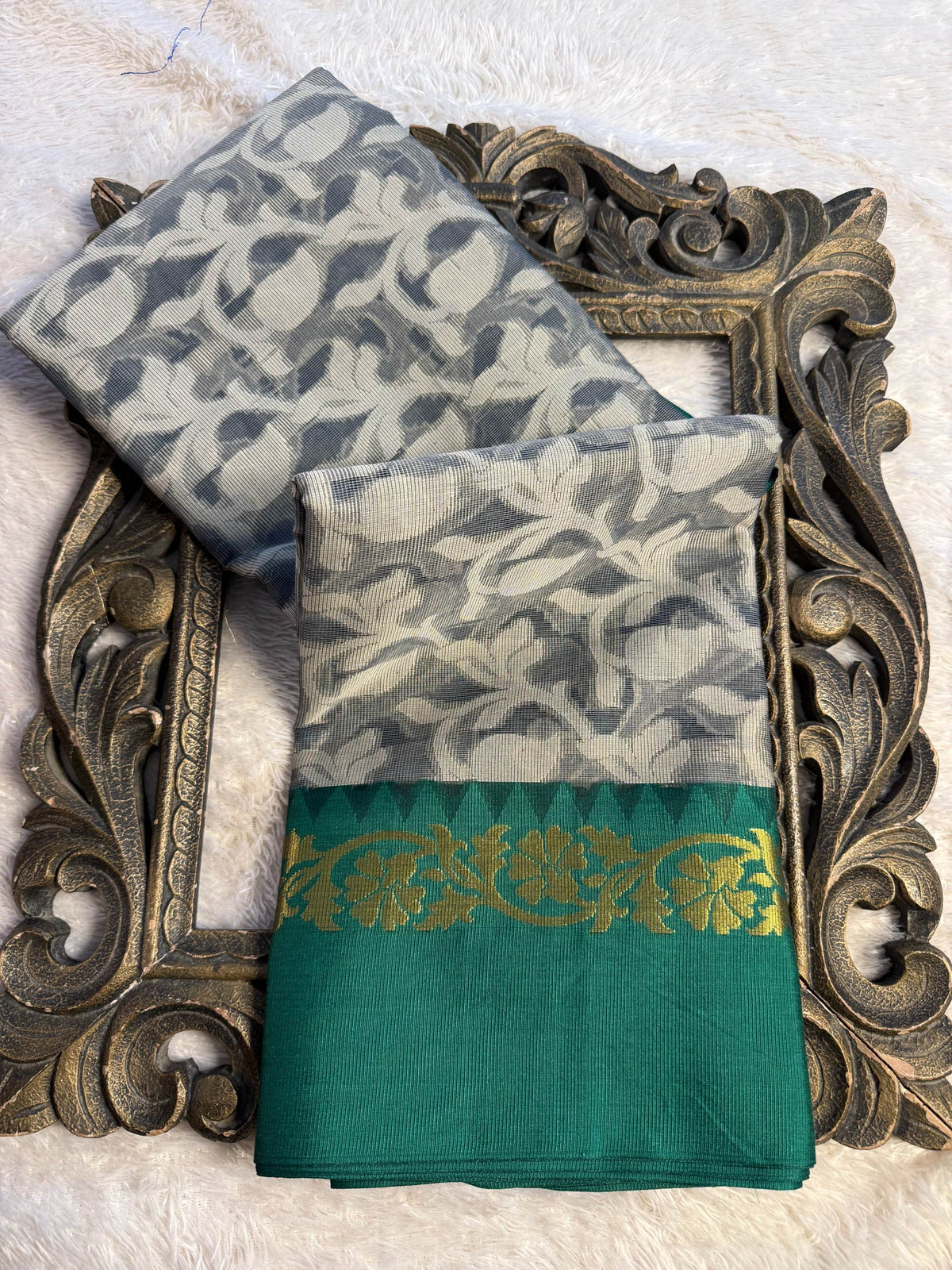 Premium Contemperory Weave Softsilk Banarasi Saree