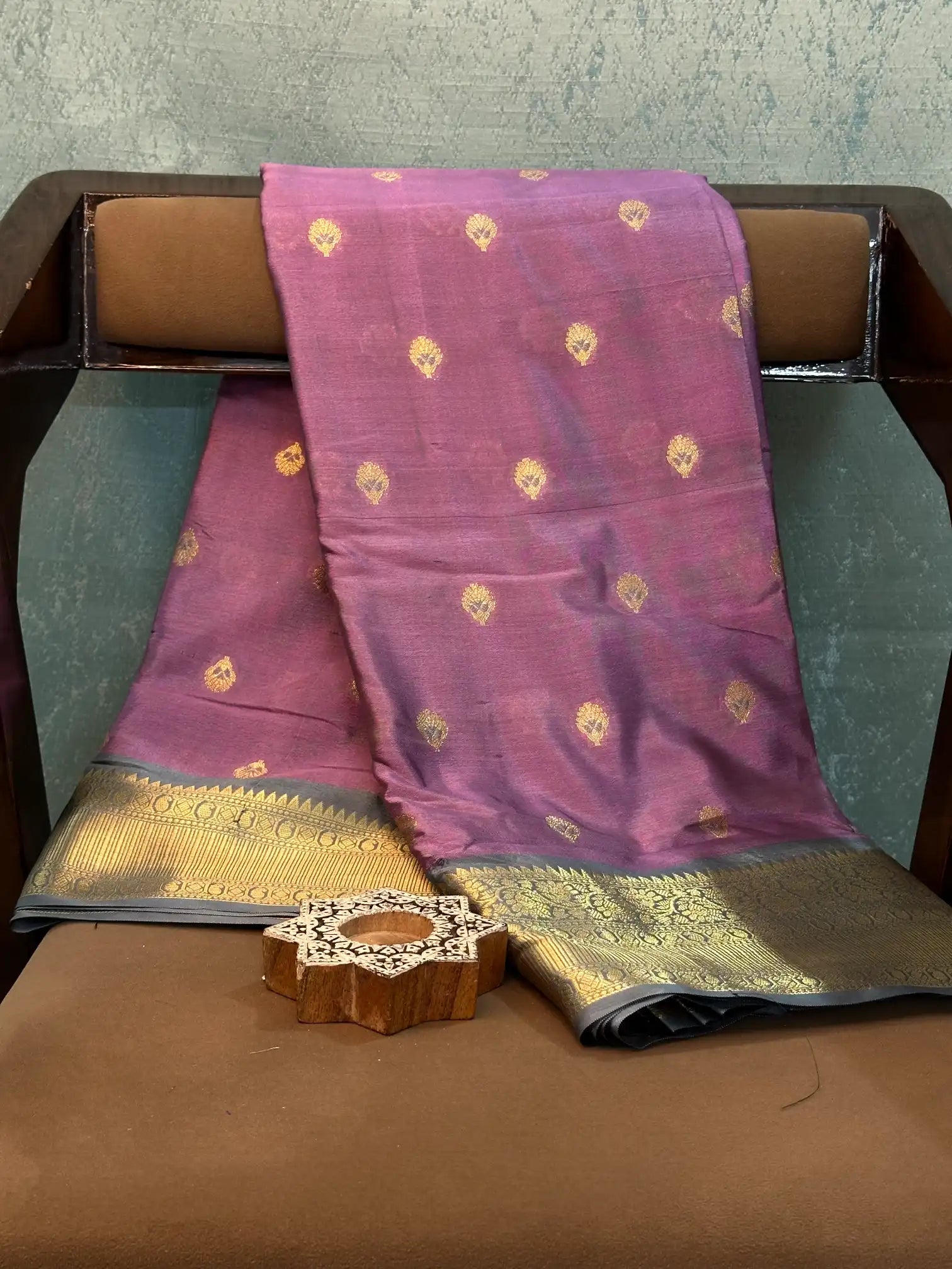 Eccentric Weave Softsilk Traditional Banarasi Saree
