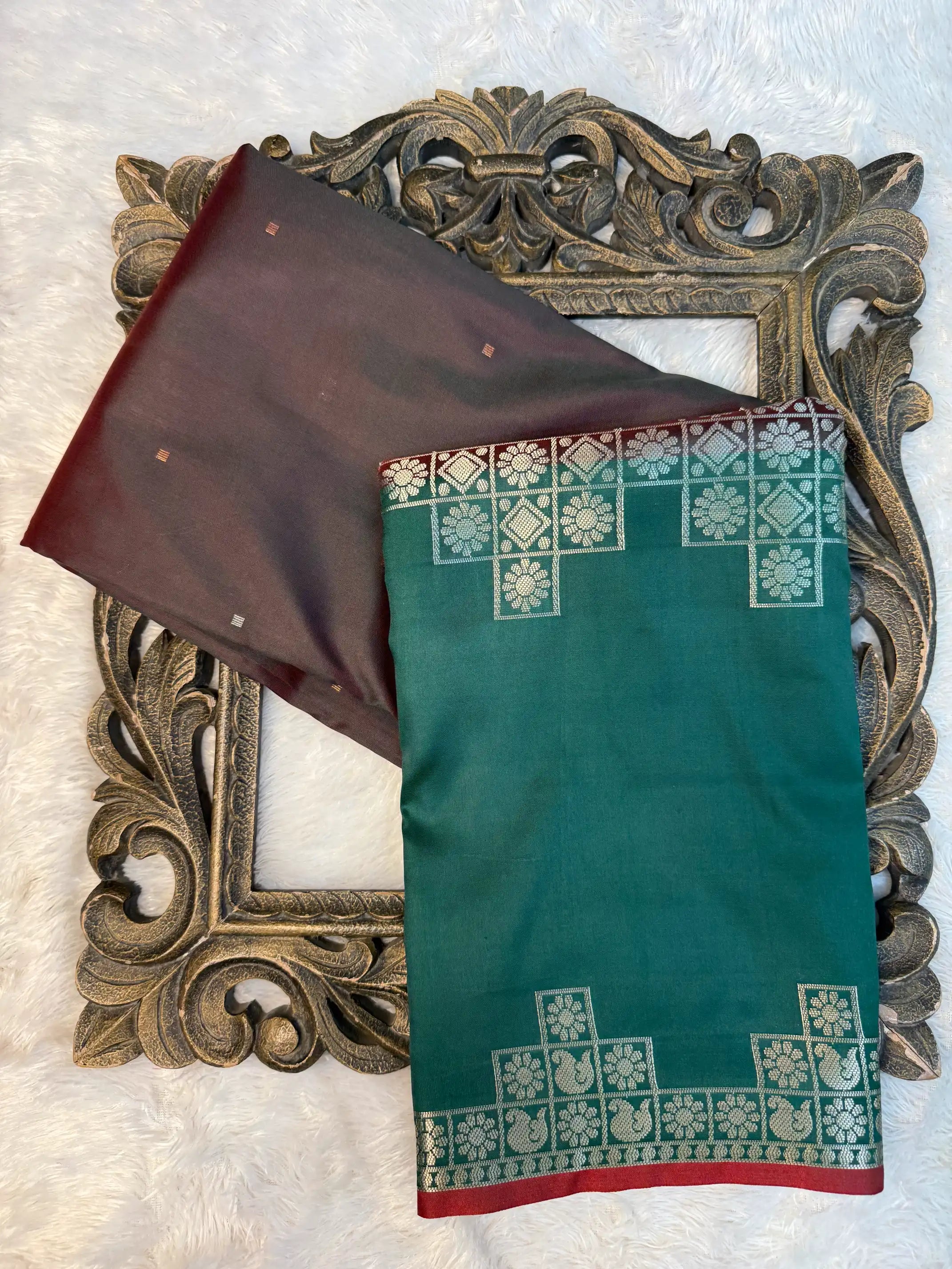 Contemporary Weave Kora Tissue Silk Banarasi Saree