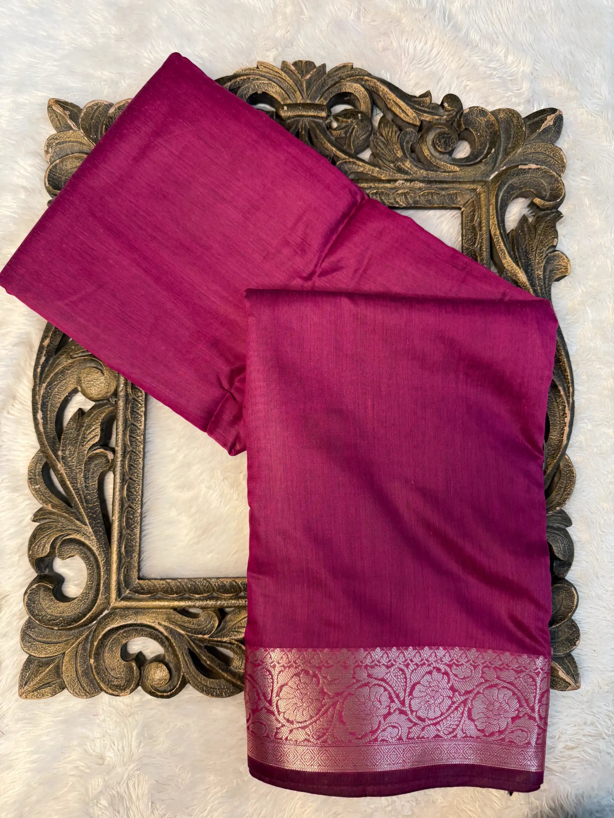 Contemporary Weave Kora Tissue Silk Banarasi Saree