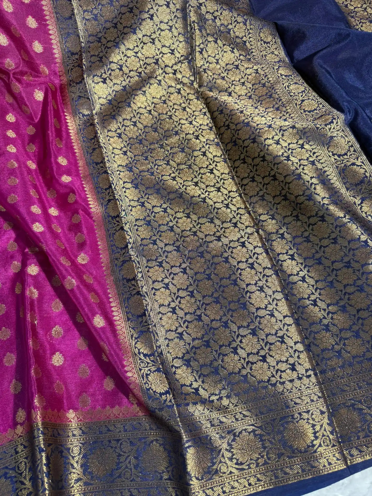 Violet Georgette Banarasi Saree with Contrast Traditional Pallu and Blouse
