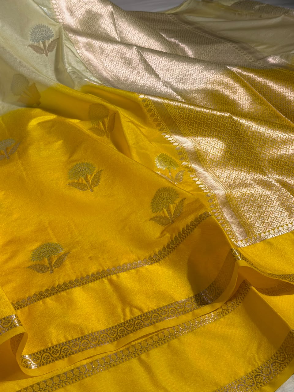 Cream Yellow Soft Chinia Silk Jacquard Banarasi Saree