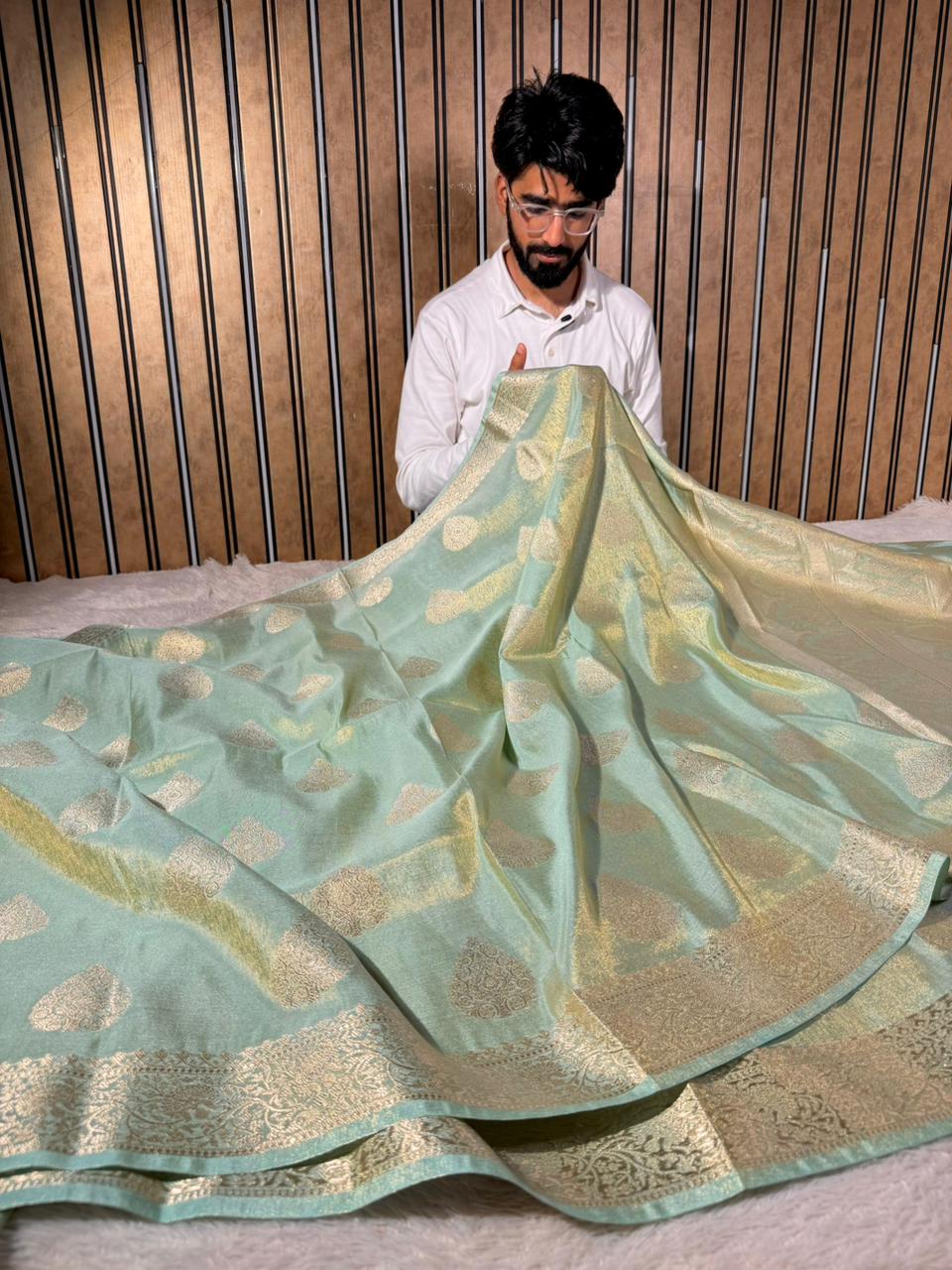 Sea Green Breathable Katan Tissue Banarasi Saree