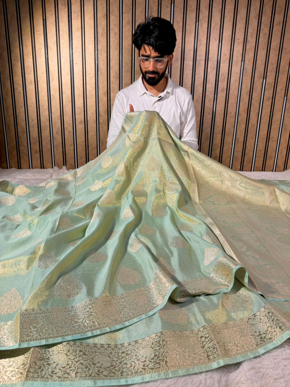 Sea Green Breathable Katan Tissue Banarasi Saree