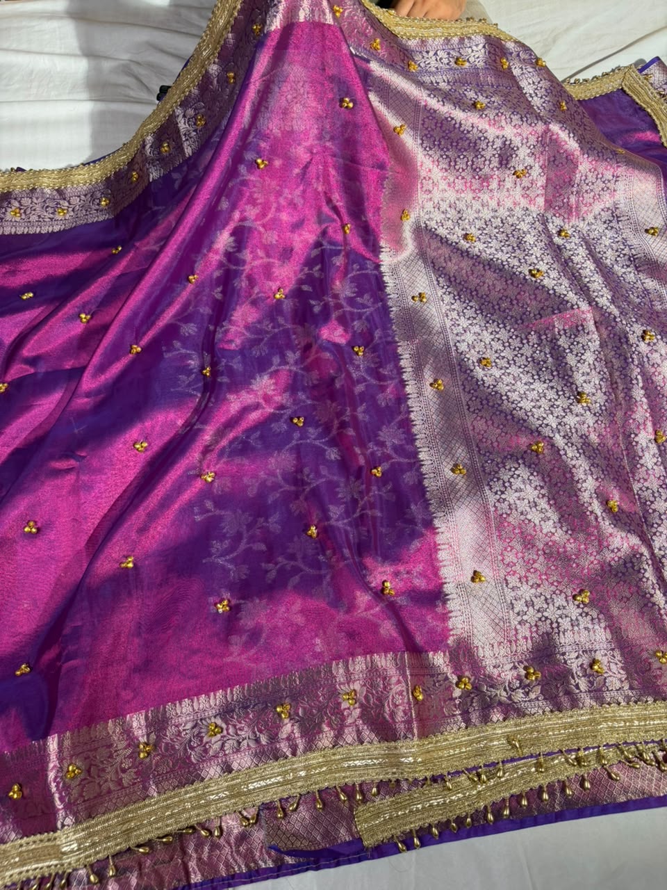 Rare Baigani Viral Ghungroo Work Tissue Saree