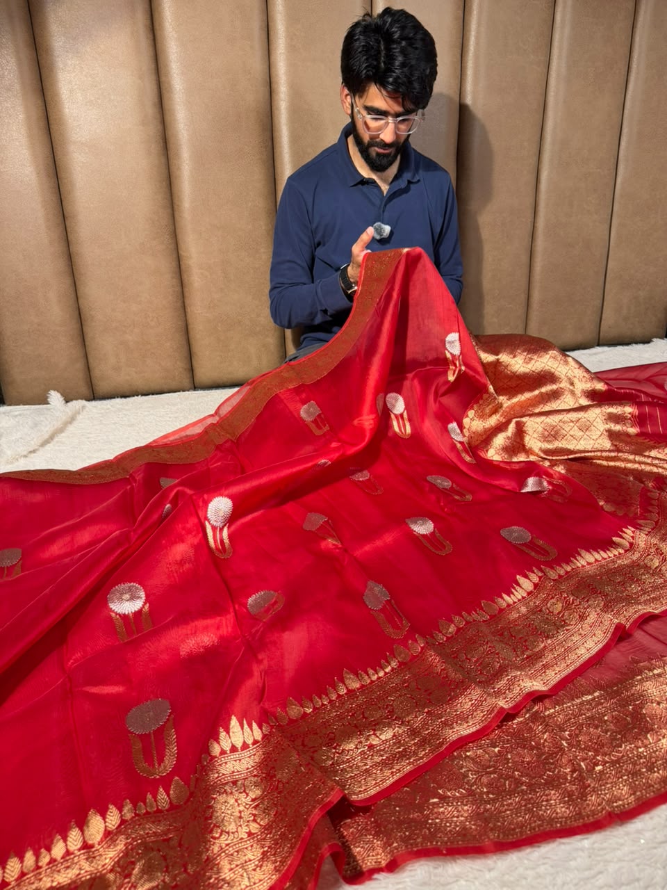 Bright Red Pure Kora Silk Handloom Banarasi Saree