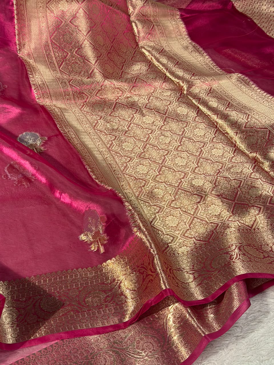 Rani Pink Pure Tissue Silk Heritage Banarasi Saree