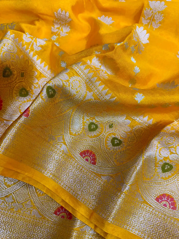 Yellow Warm Silk Sona Roopa Weave Banarasi Saree