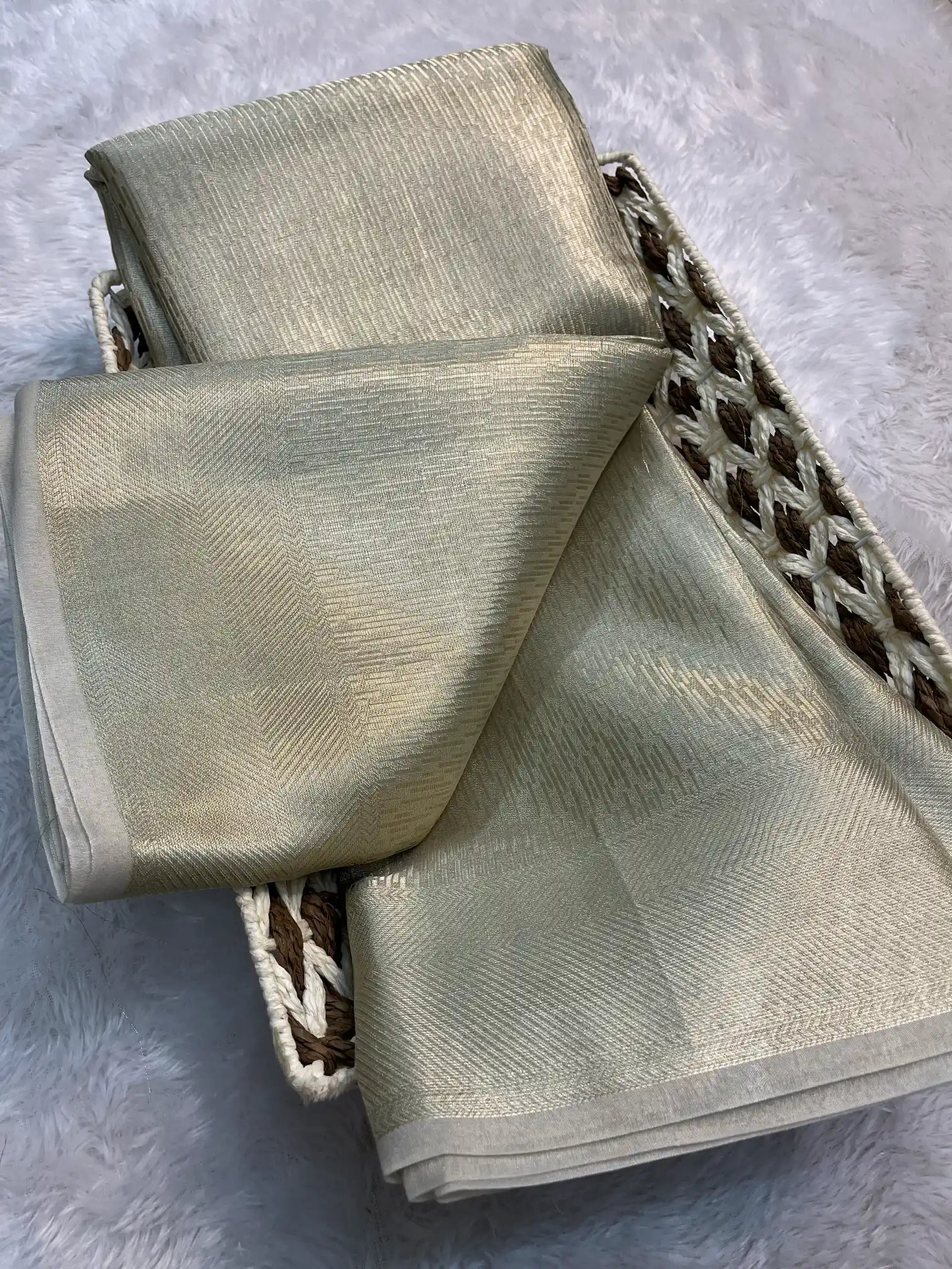 Zari Border Weave Traditional Banarasi Saree