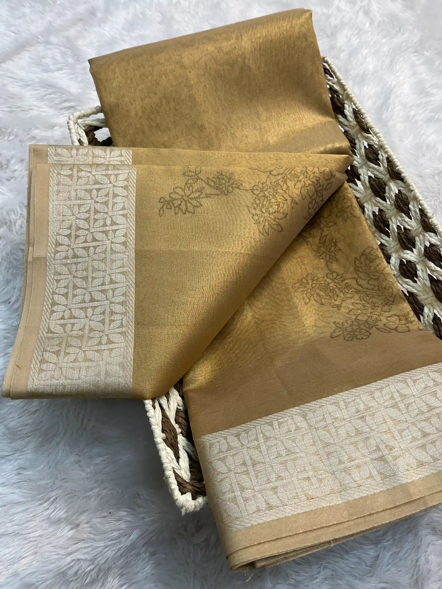 Zari Border Weave Traditional Banarasi Saree