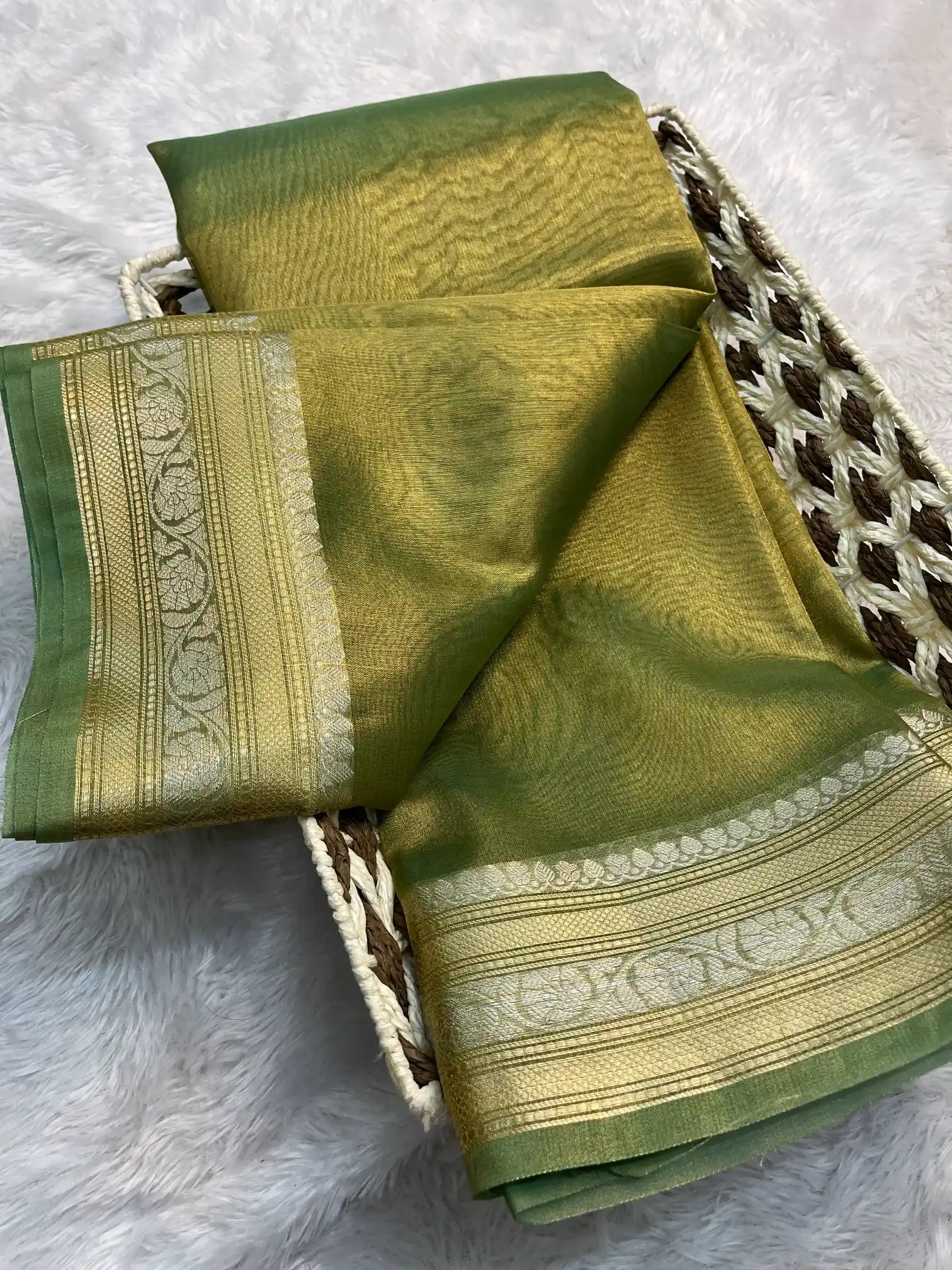 Zari Border Weave Traditional Banarasi Saree