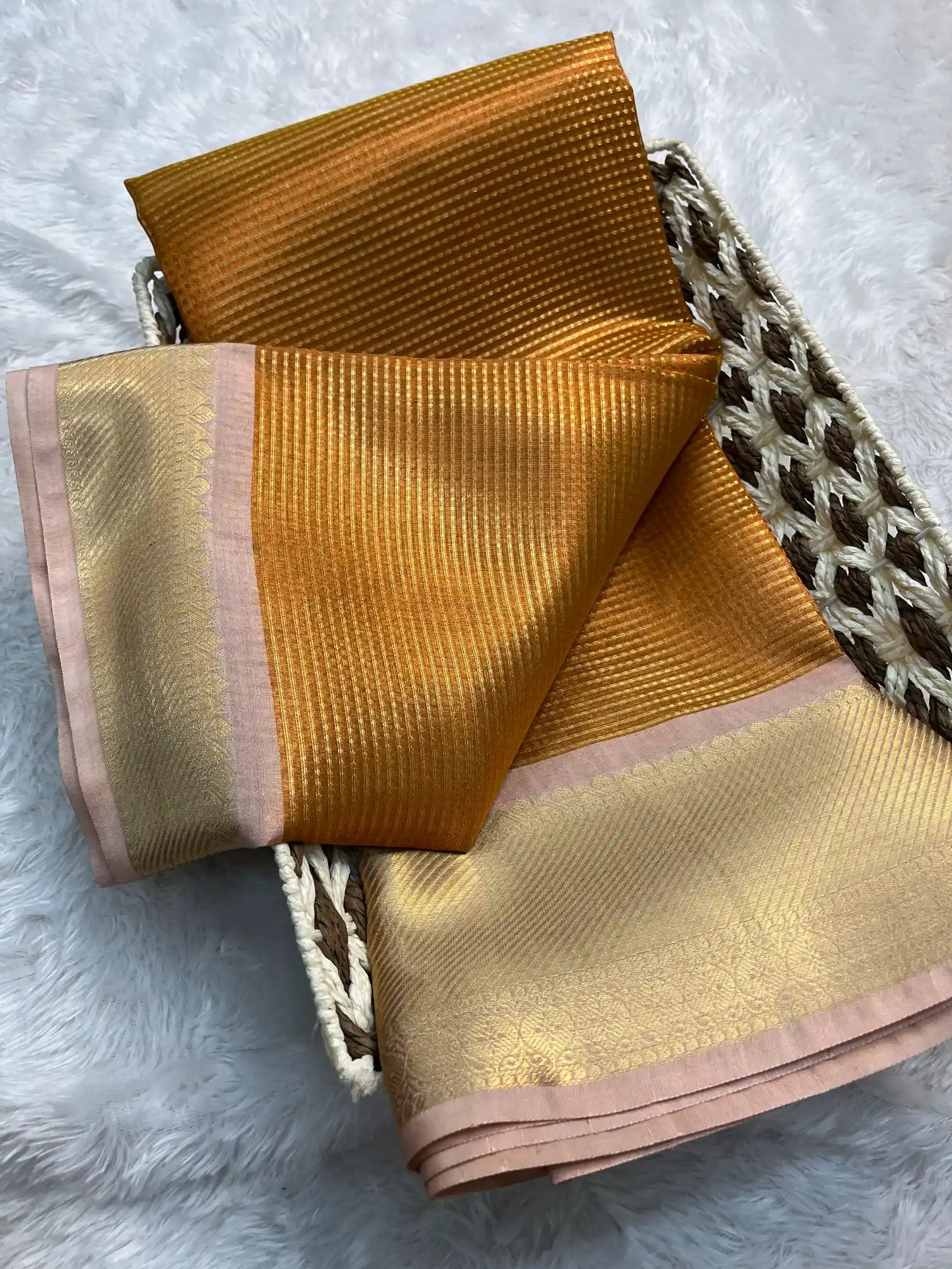 Zari Border Weave Traditional Banarasi Saree
