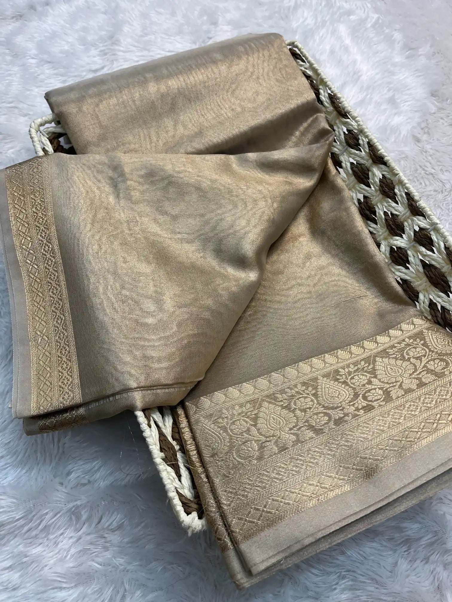 Zari Border Weave Traditional Banarasi Saree