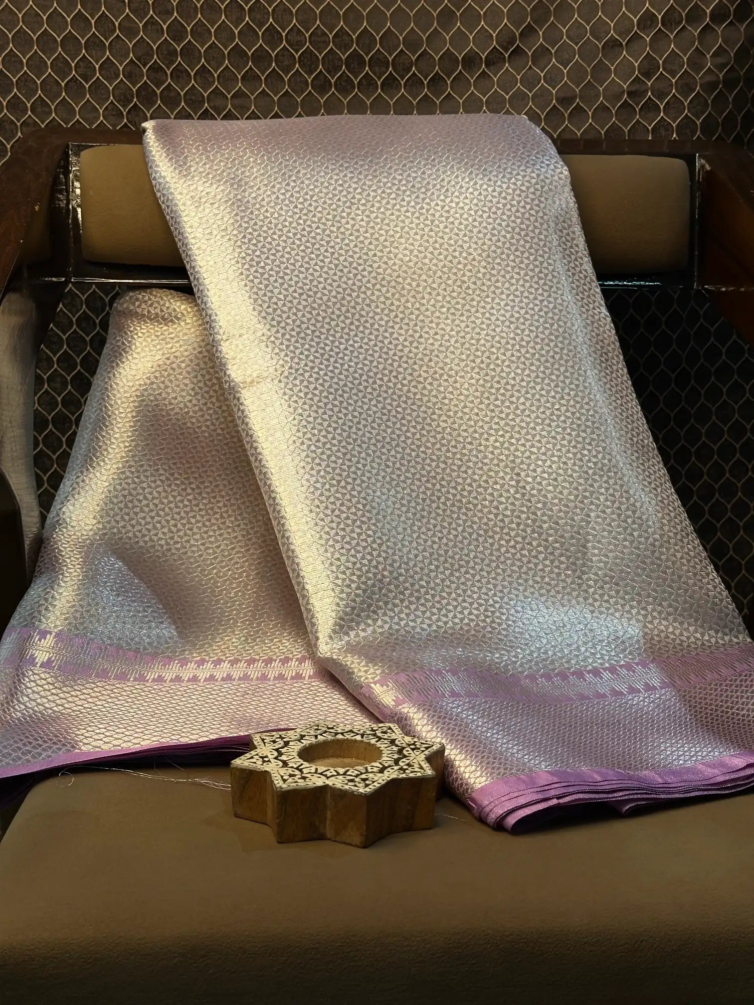 Premium contemperory weave softsilk Banarasi saree