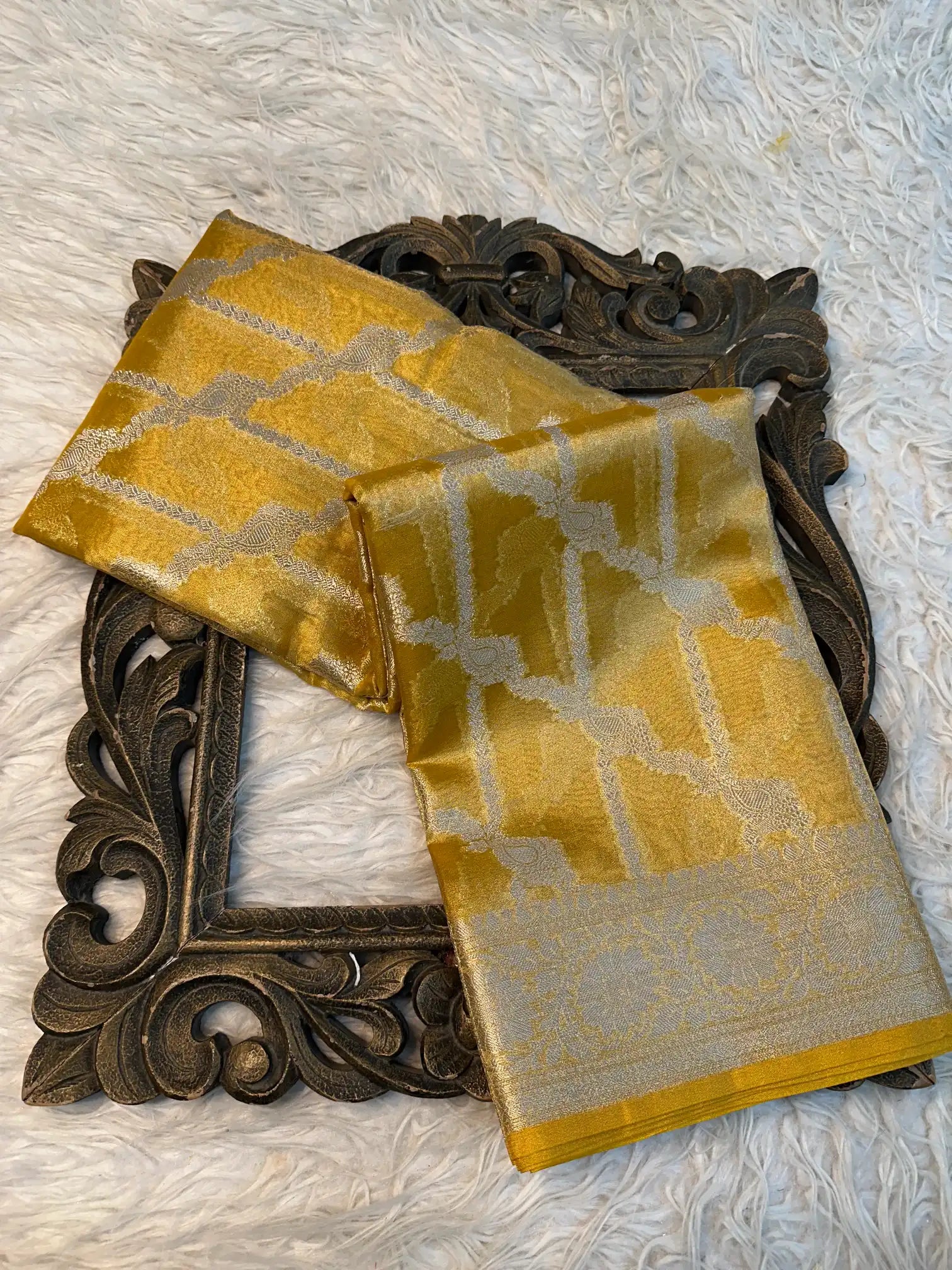 Contemporary Weave Softsilk Heritage Banarasi Saree