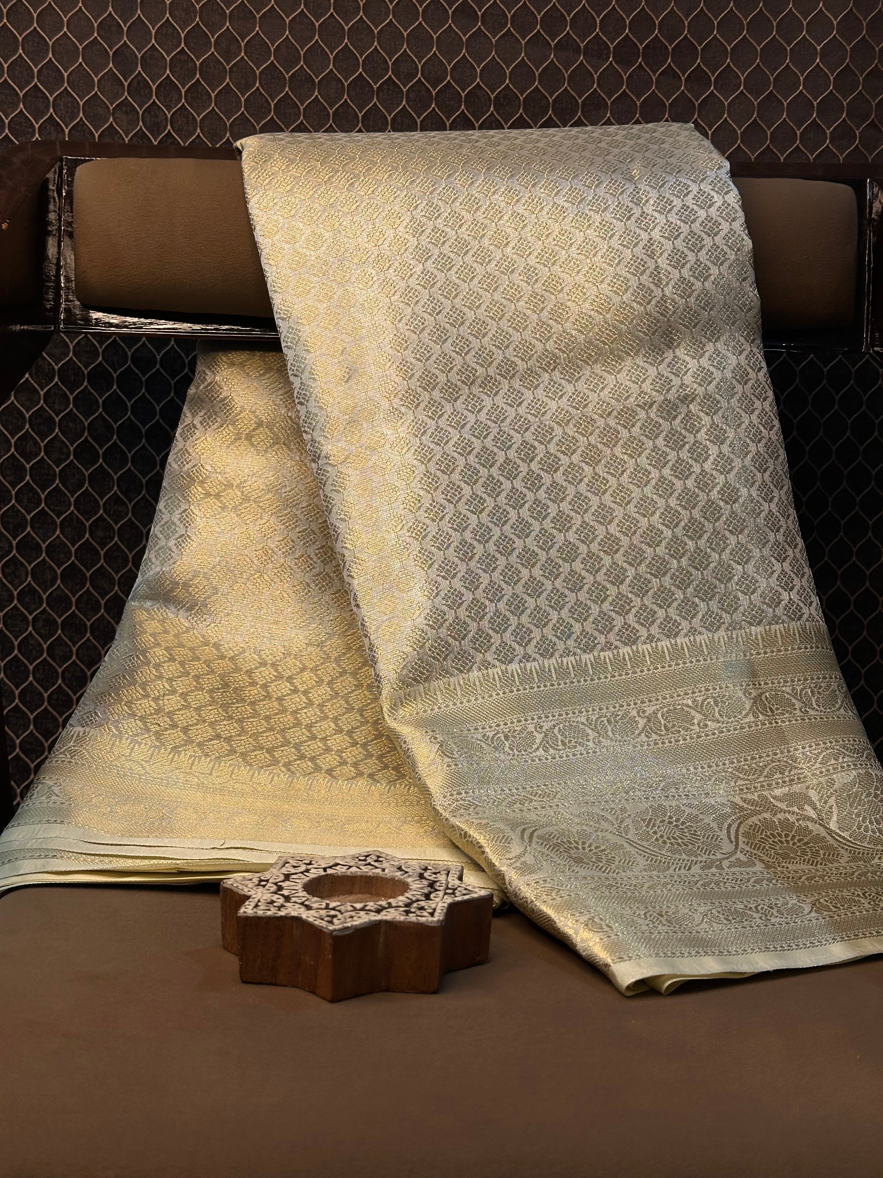 Traditional weave Softsilk Banarasi saree