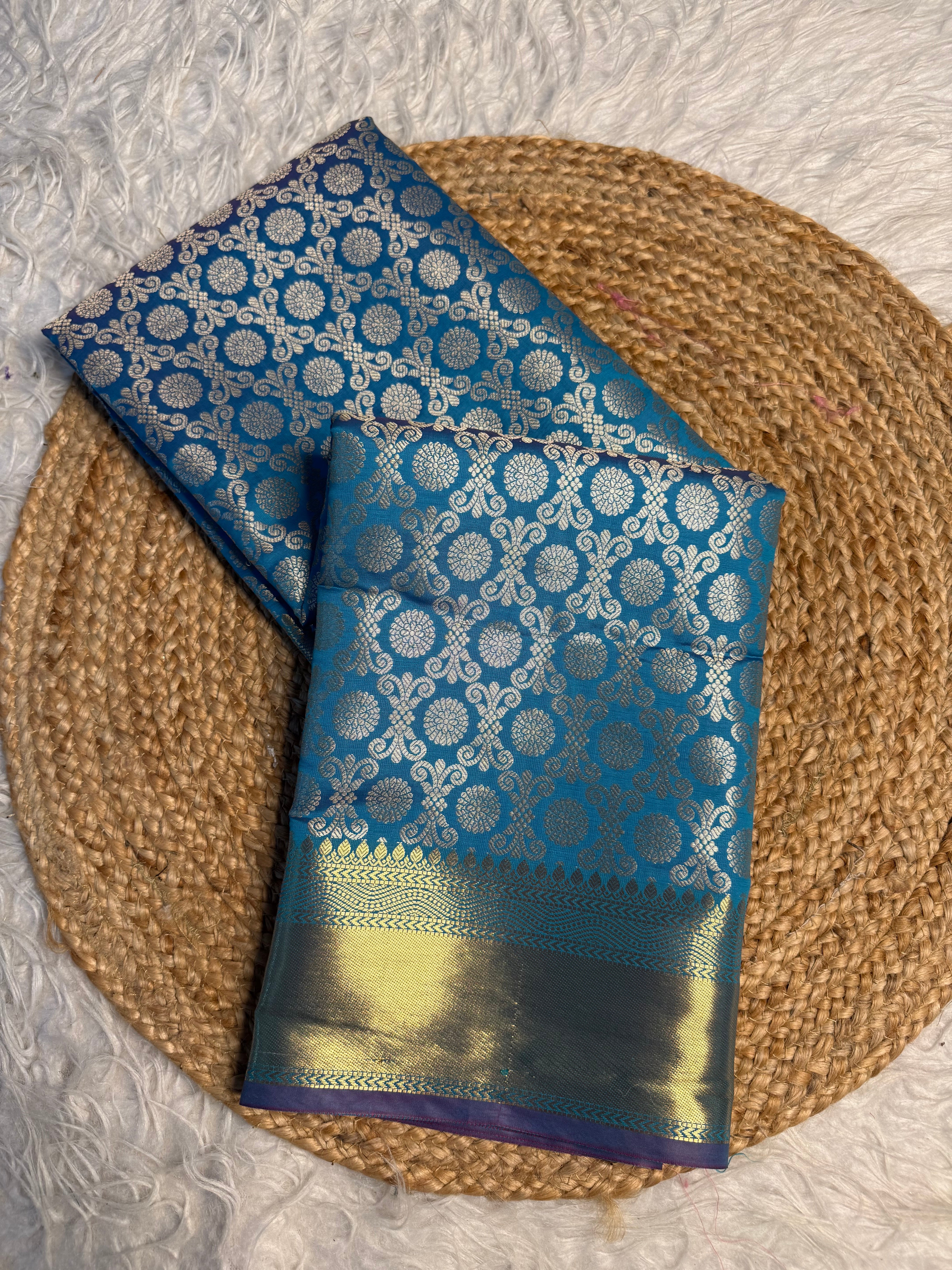 Traditional weave Softsilk Banarasi saree