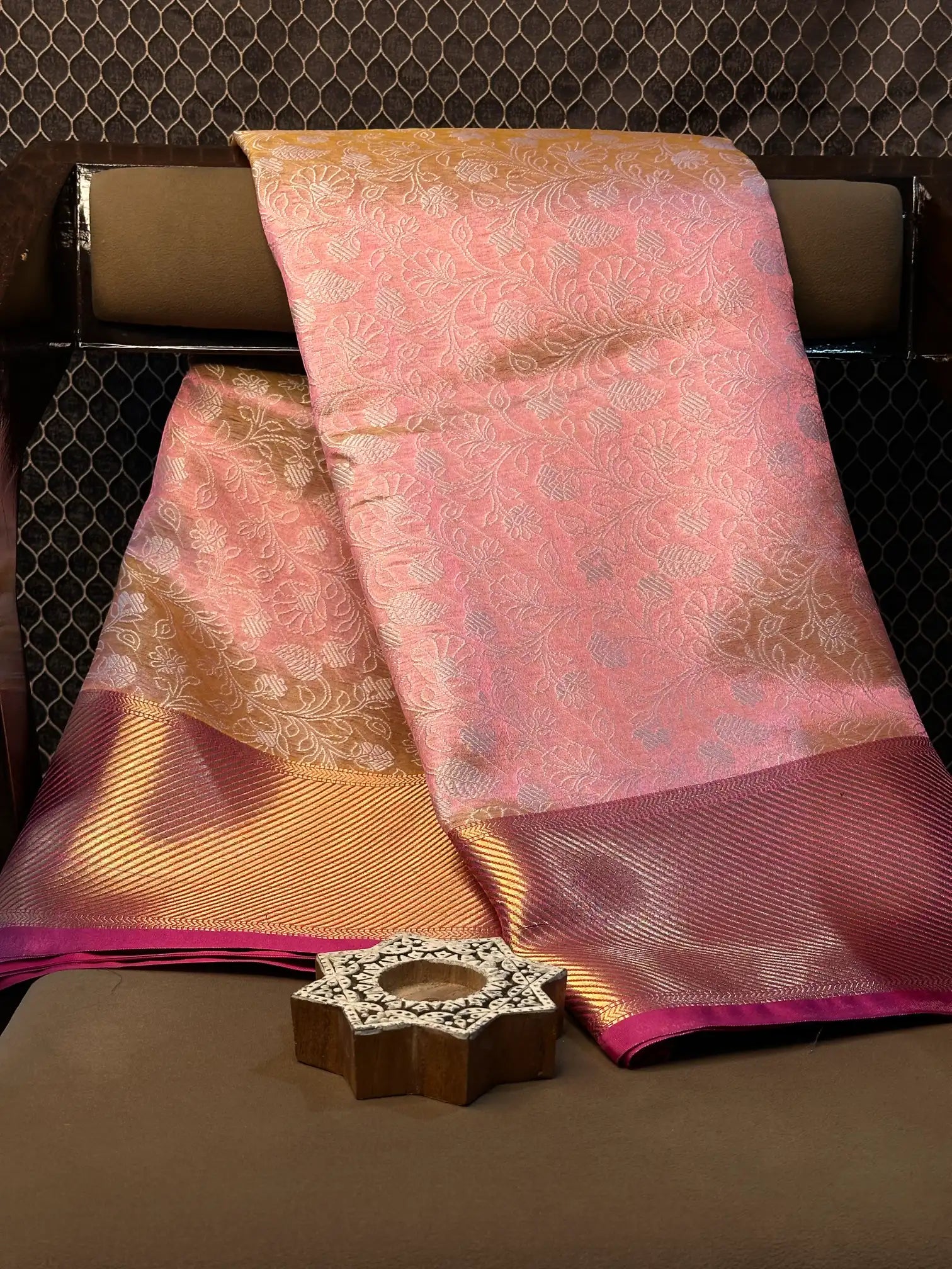 Premium contemperory weave softsilk Banarasi saree