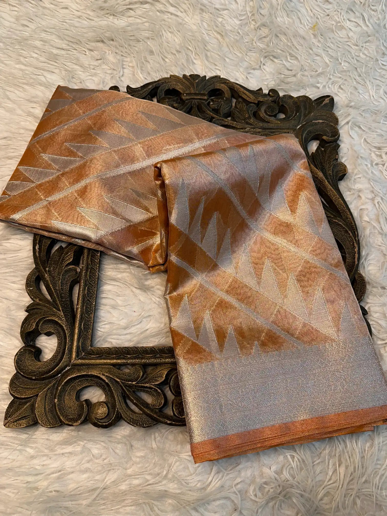 Contemporary Weave Softsilk Heritage Banarasi Saree