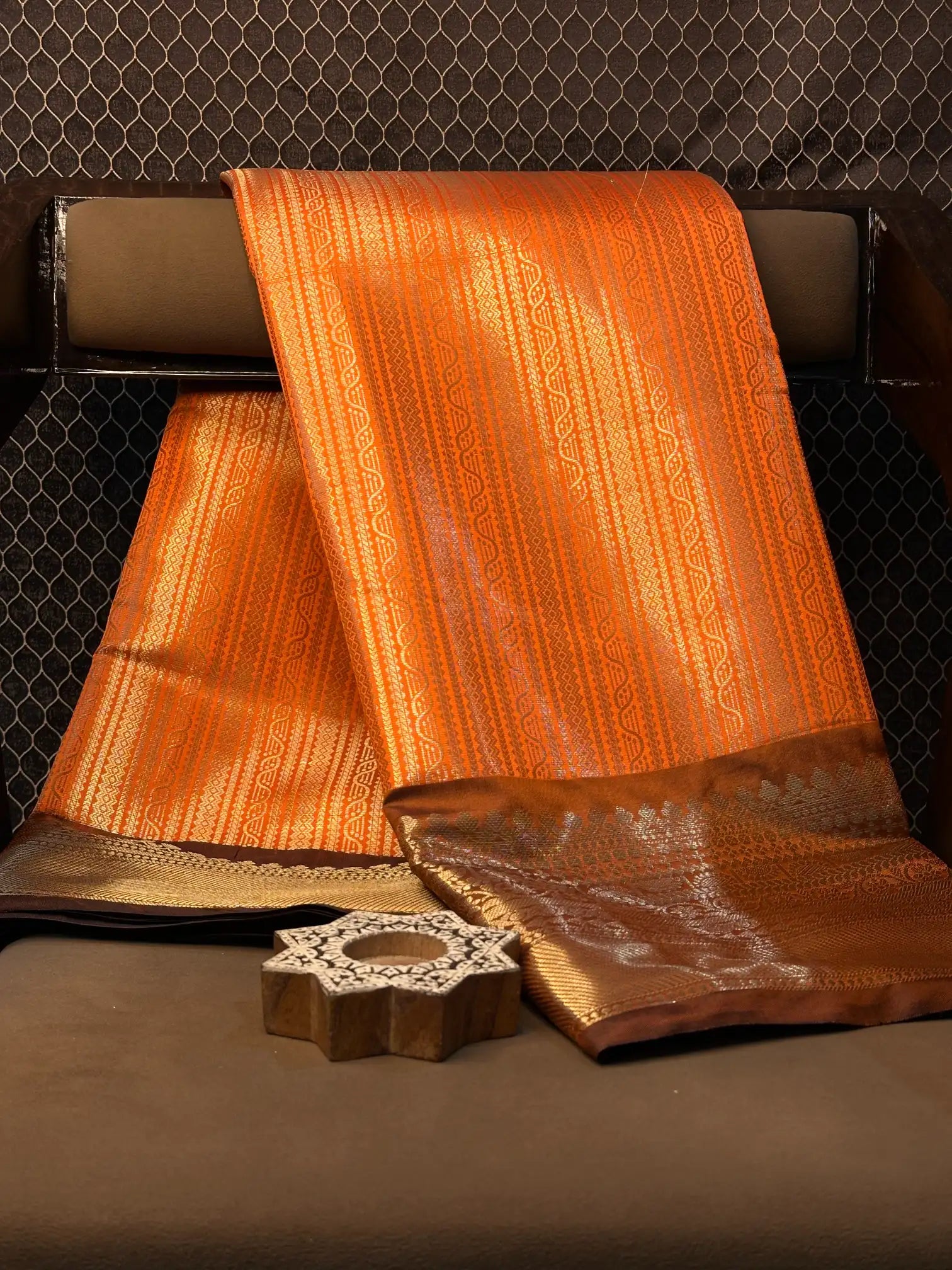 Premium contemperory weave softsilk Banarasi saree