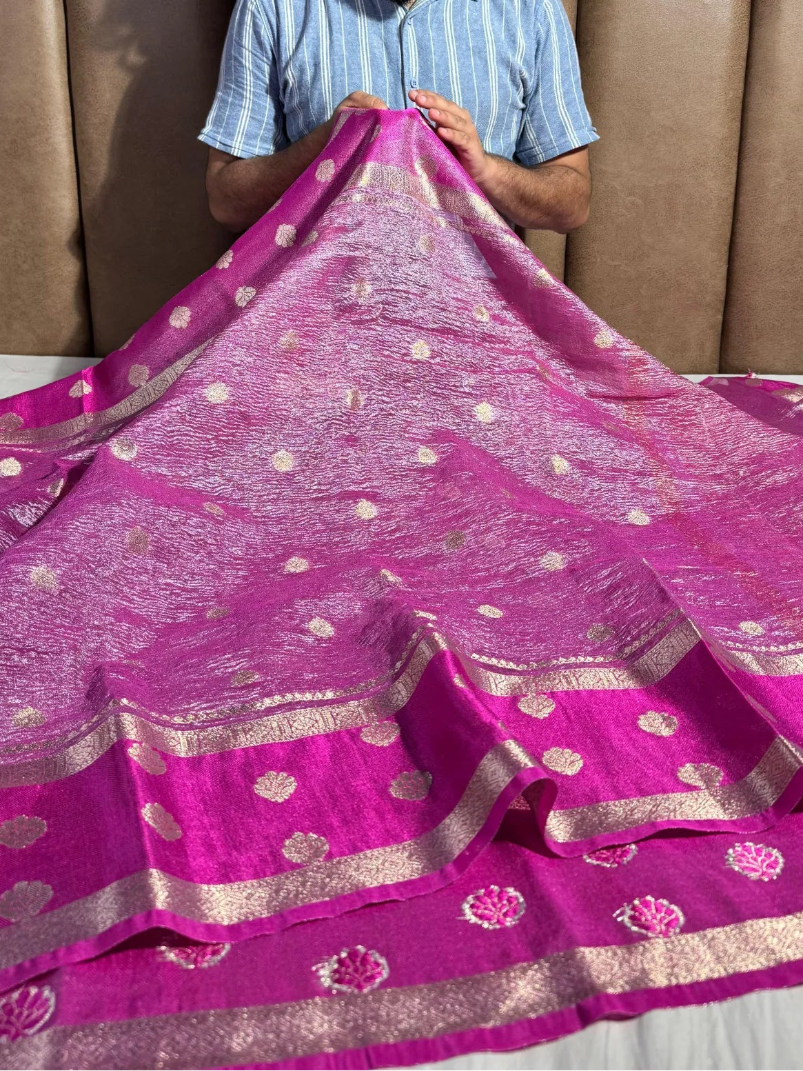 banarasi crush tissue silk saree wuth rich zari pallu and blouse 