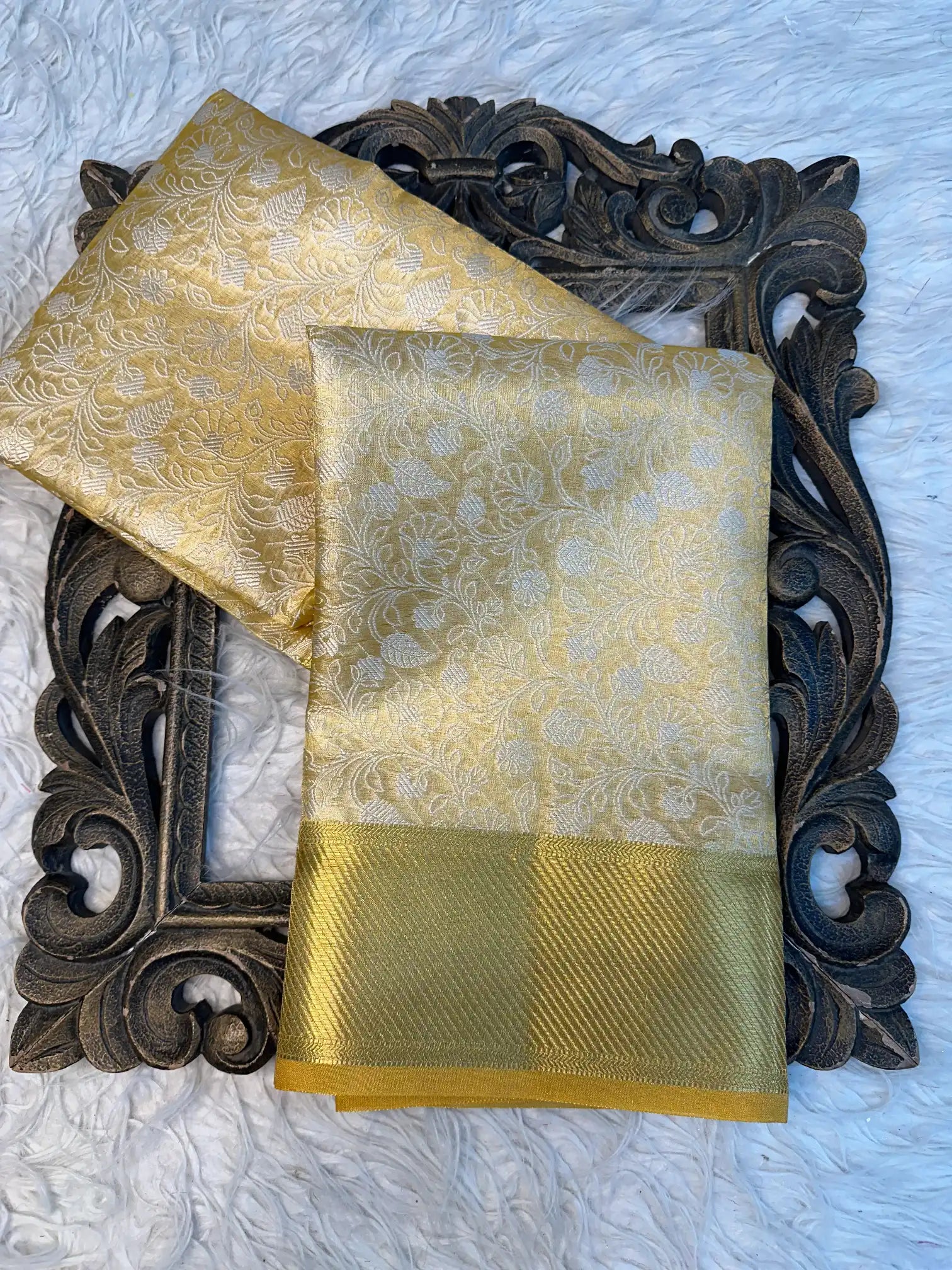 Contemporary Weave Softsilk Heritage Banarasi Saree