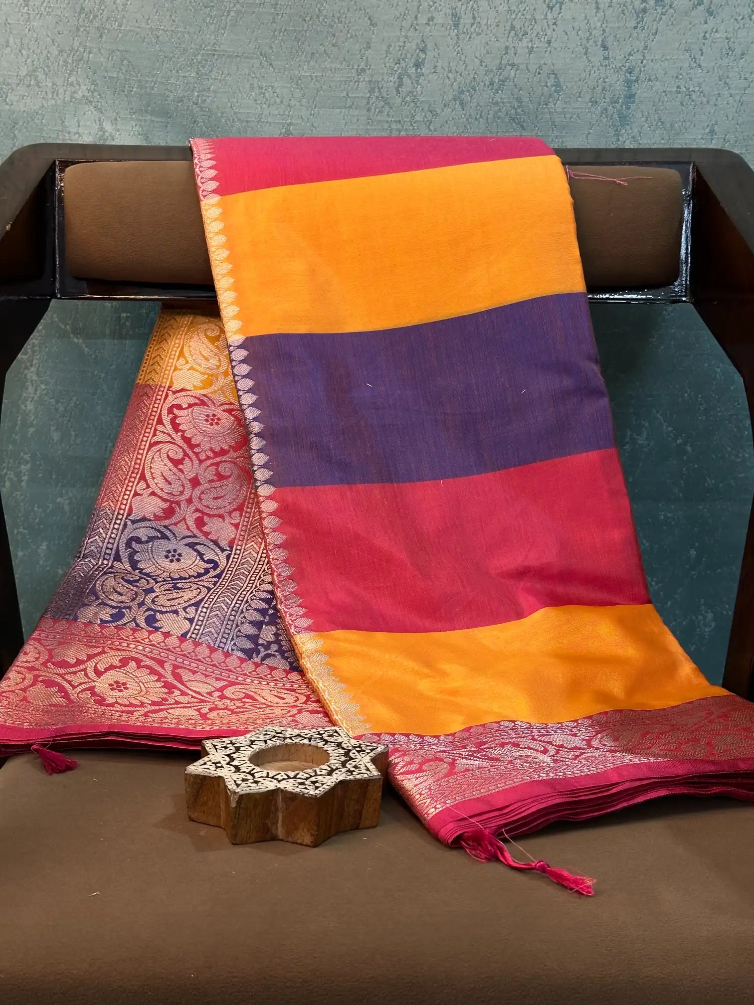 Eccentric Weave Softsilk Traditional Banarasi Saree