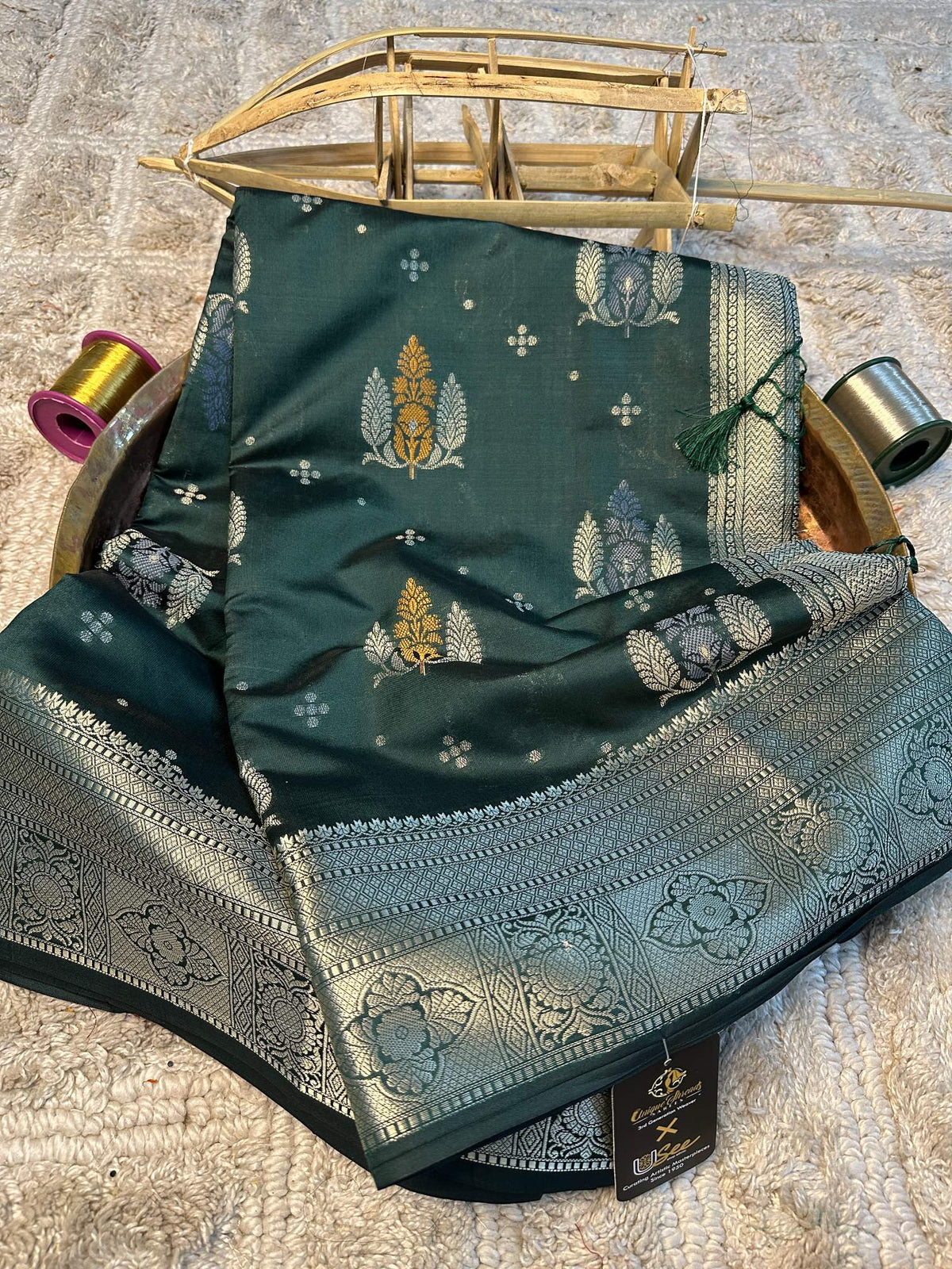 Premium Contemperory Weave Softsilk Banarasi Saree