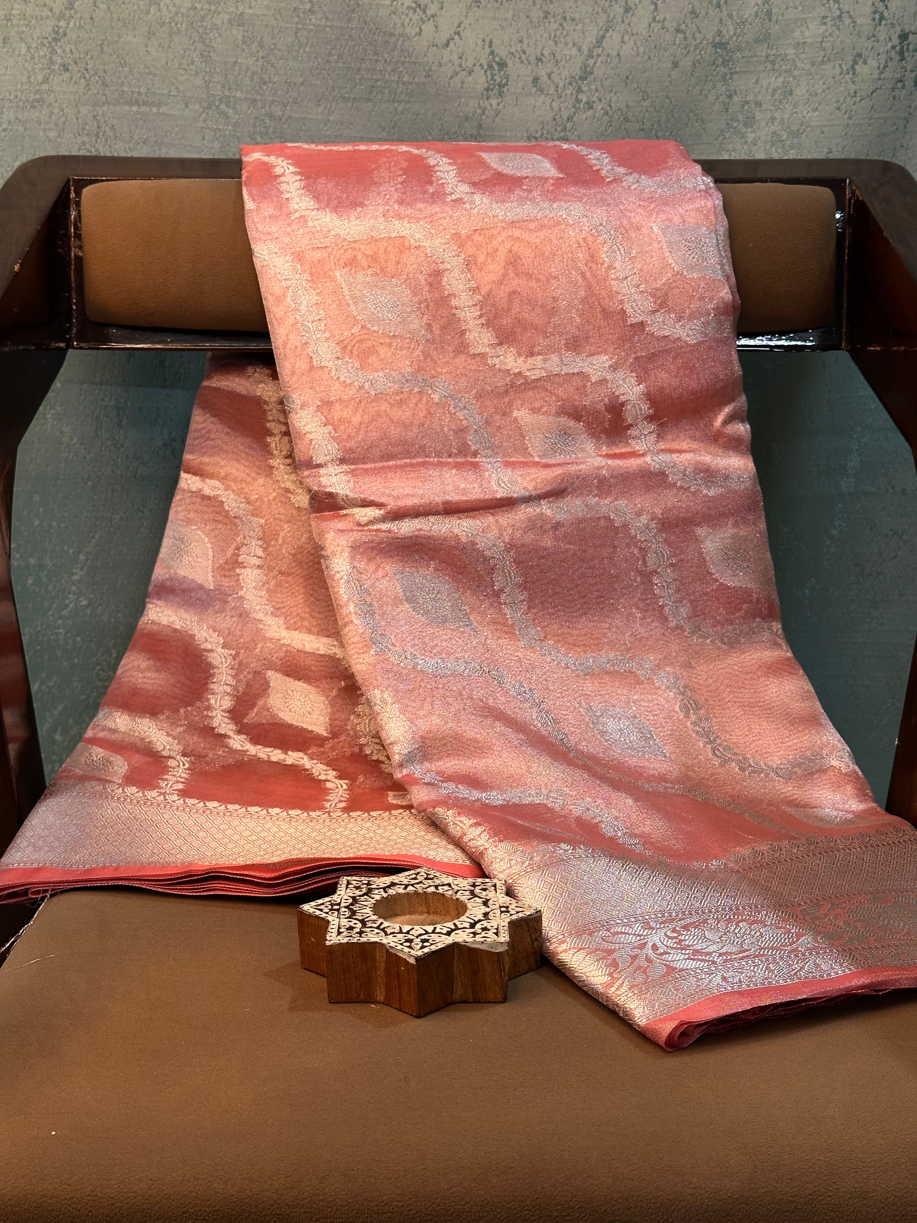 Contemporary Weave Kora Tissue Silk Banarasi Saree