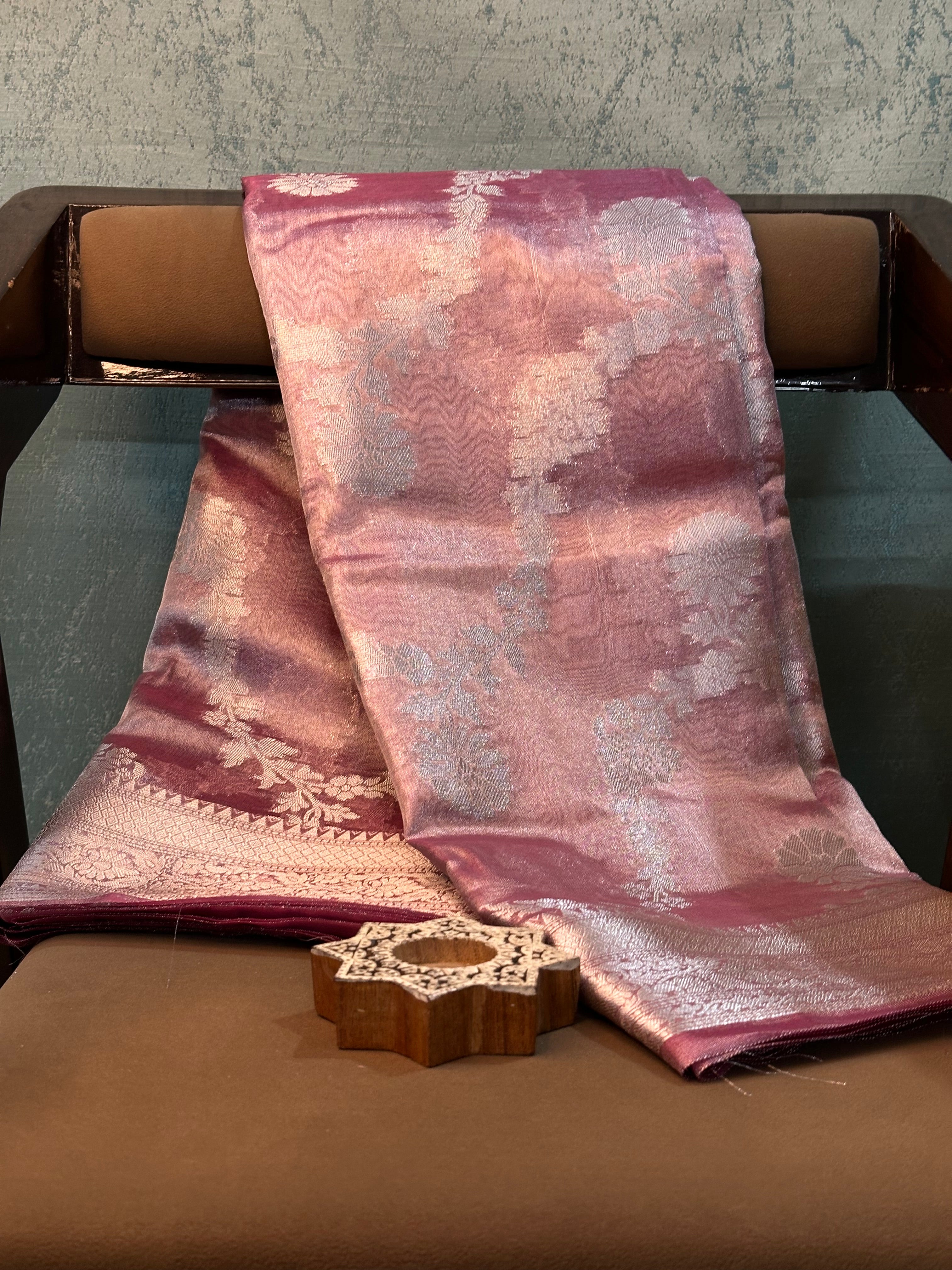 Contemporary Weave Kora Tissue Silk Banarasi Saree