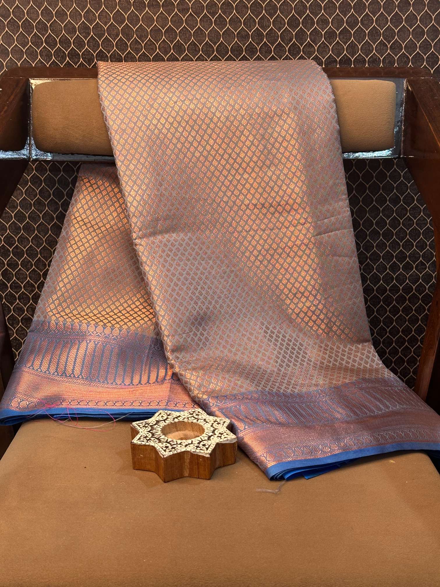 Eccentric zari weave Softsilk Banarasi saree