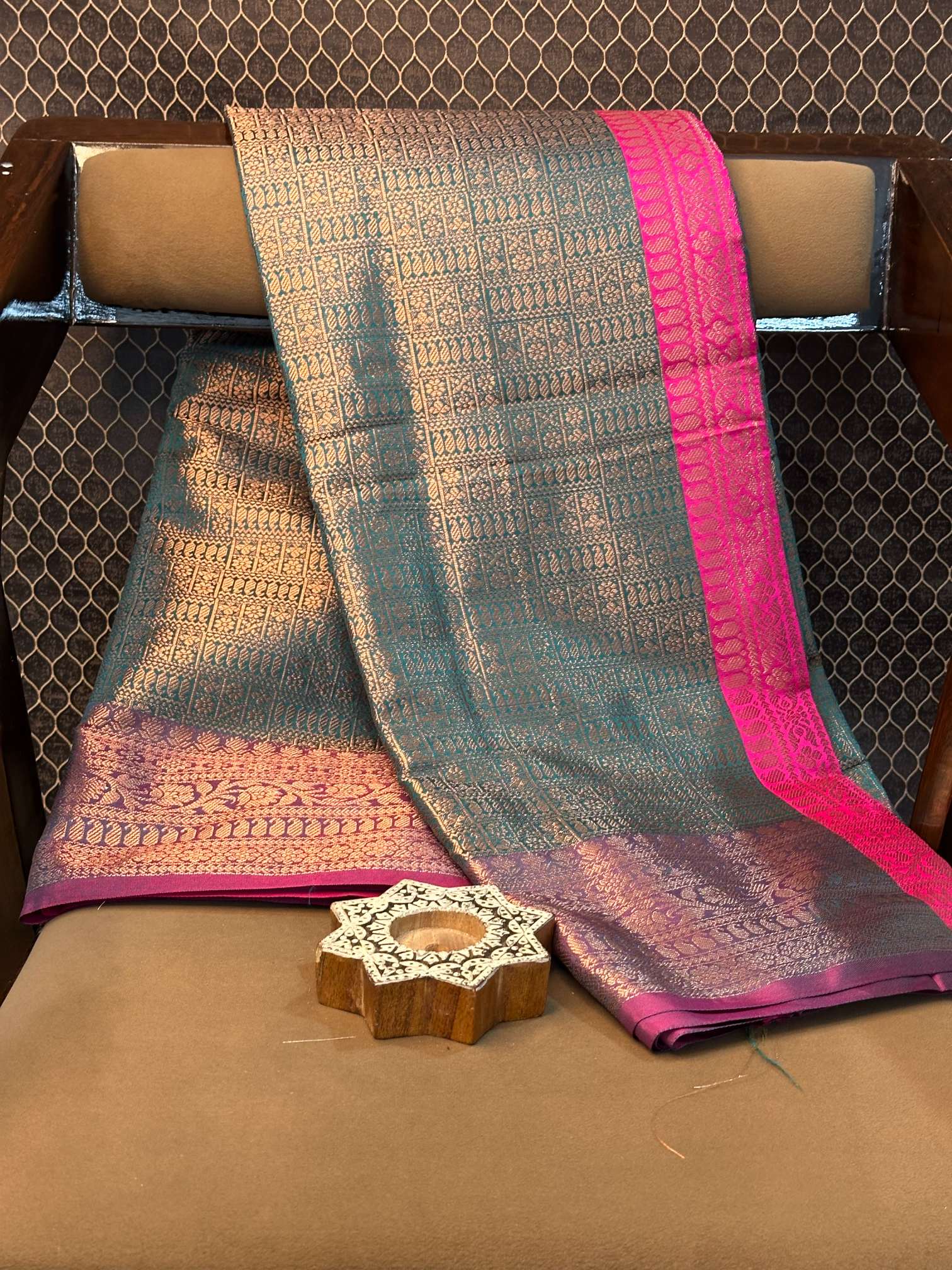 Eccentric zari weave Softsilk Heritage Banarasi saree